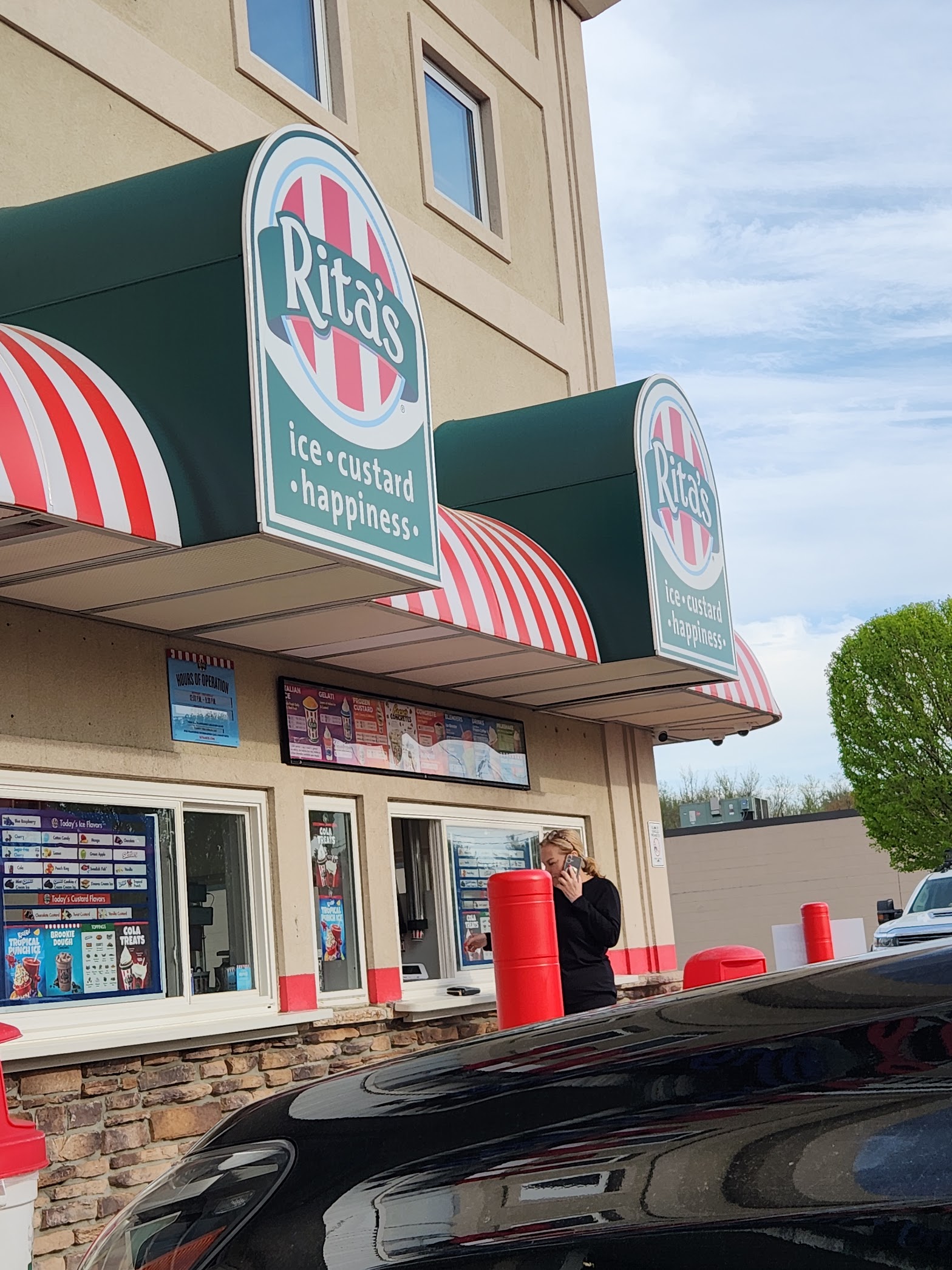 Rita's Italian Ice & Frozen Custard photo