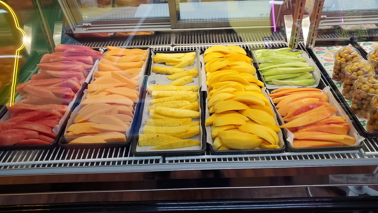 La Bonita Paleteria & Snacks photo