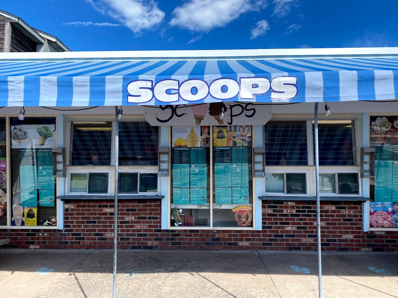 Scoops photo