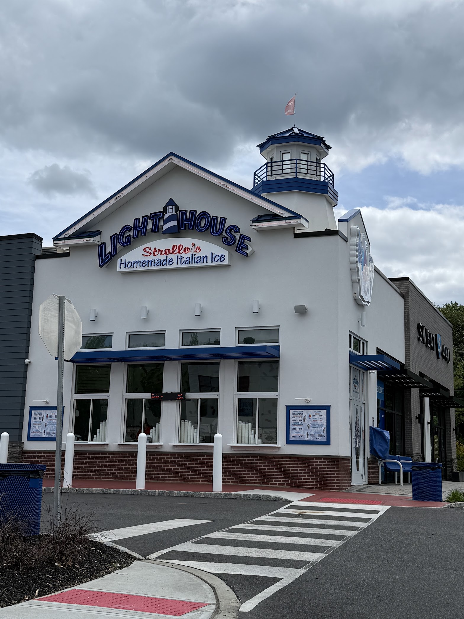 Strollo's Lighthouse