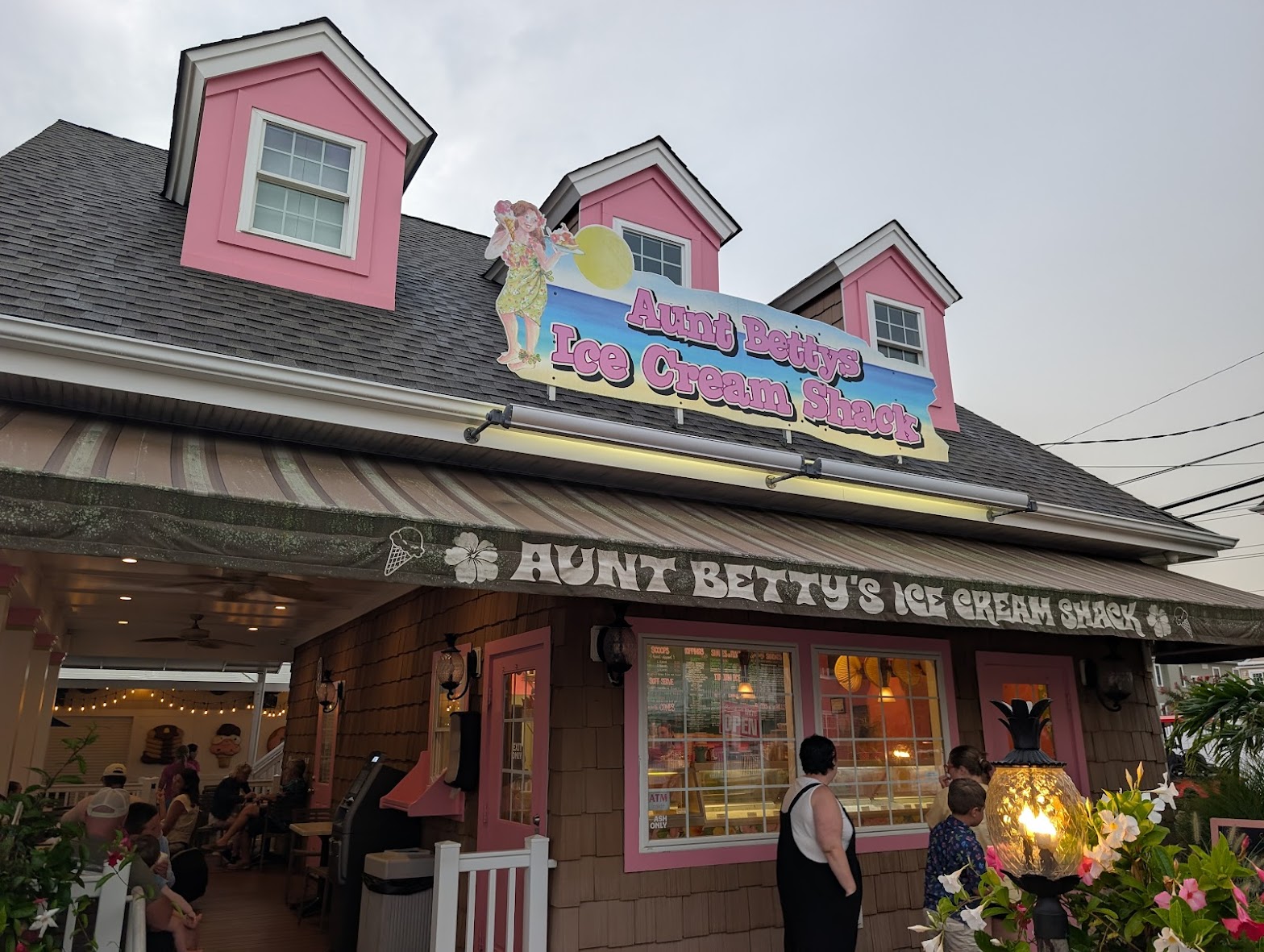 Aunt Betty's Ice Cream Shack