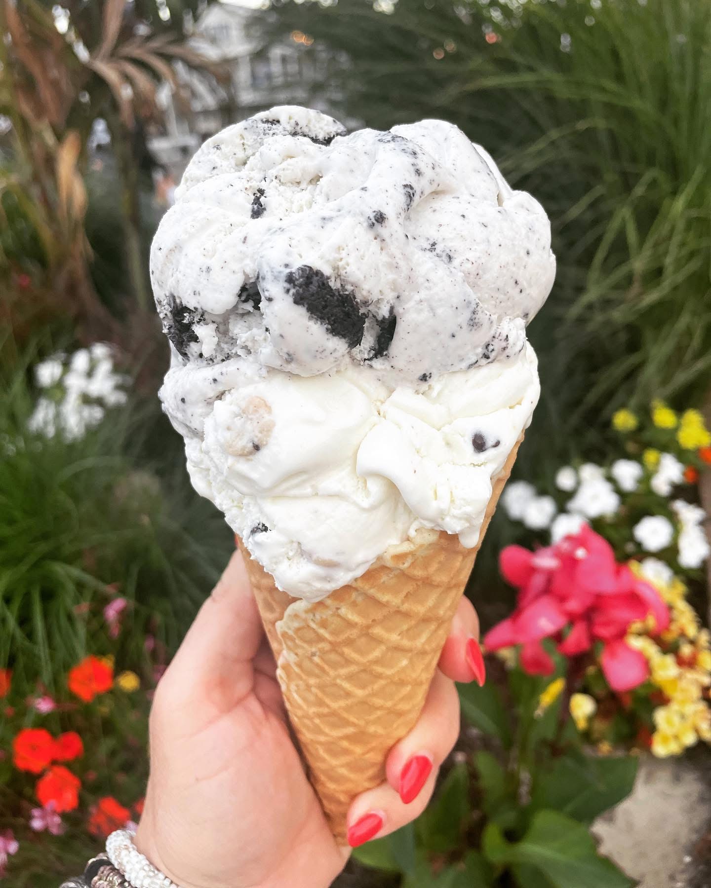 Aunt Betty's Ice Cream Shack photo