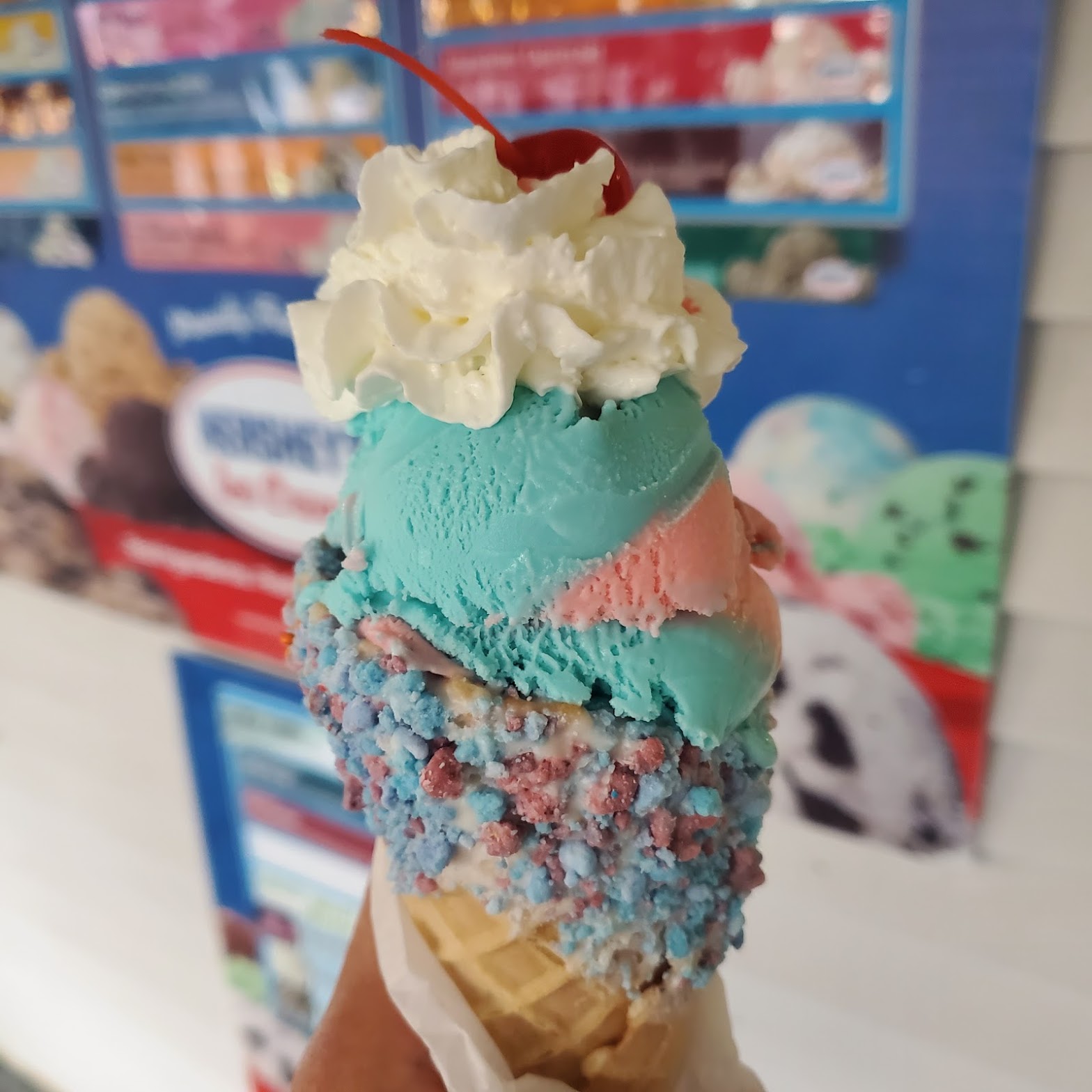 Here's The Scoop photo