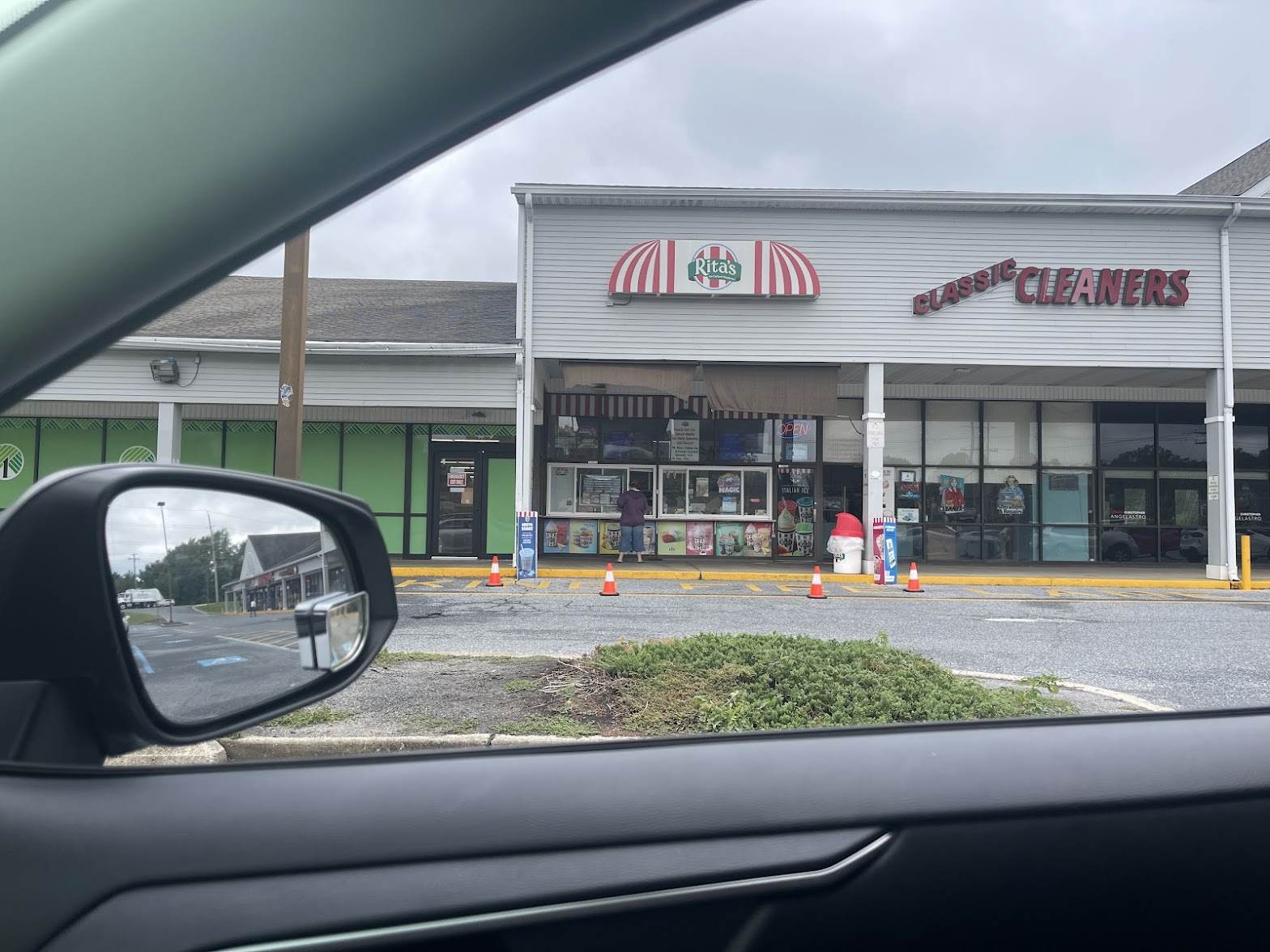 Rita's Italian Ice & Frozen Custard photo