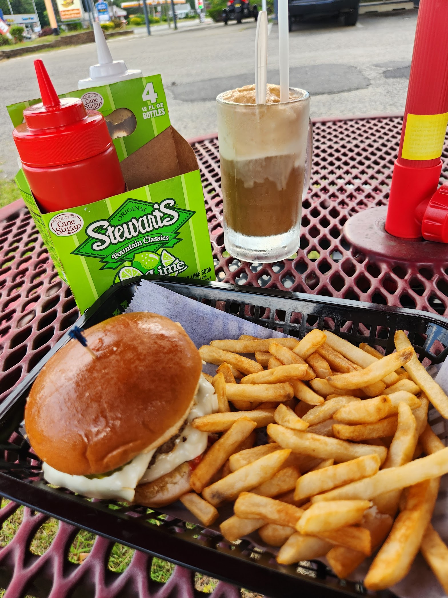 Stewart's Drive-In photo