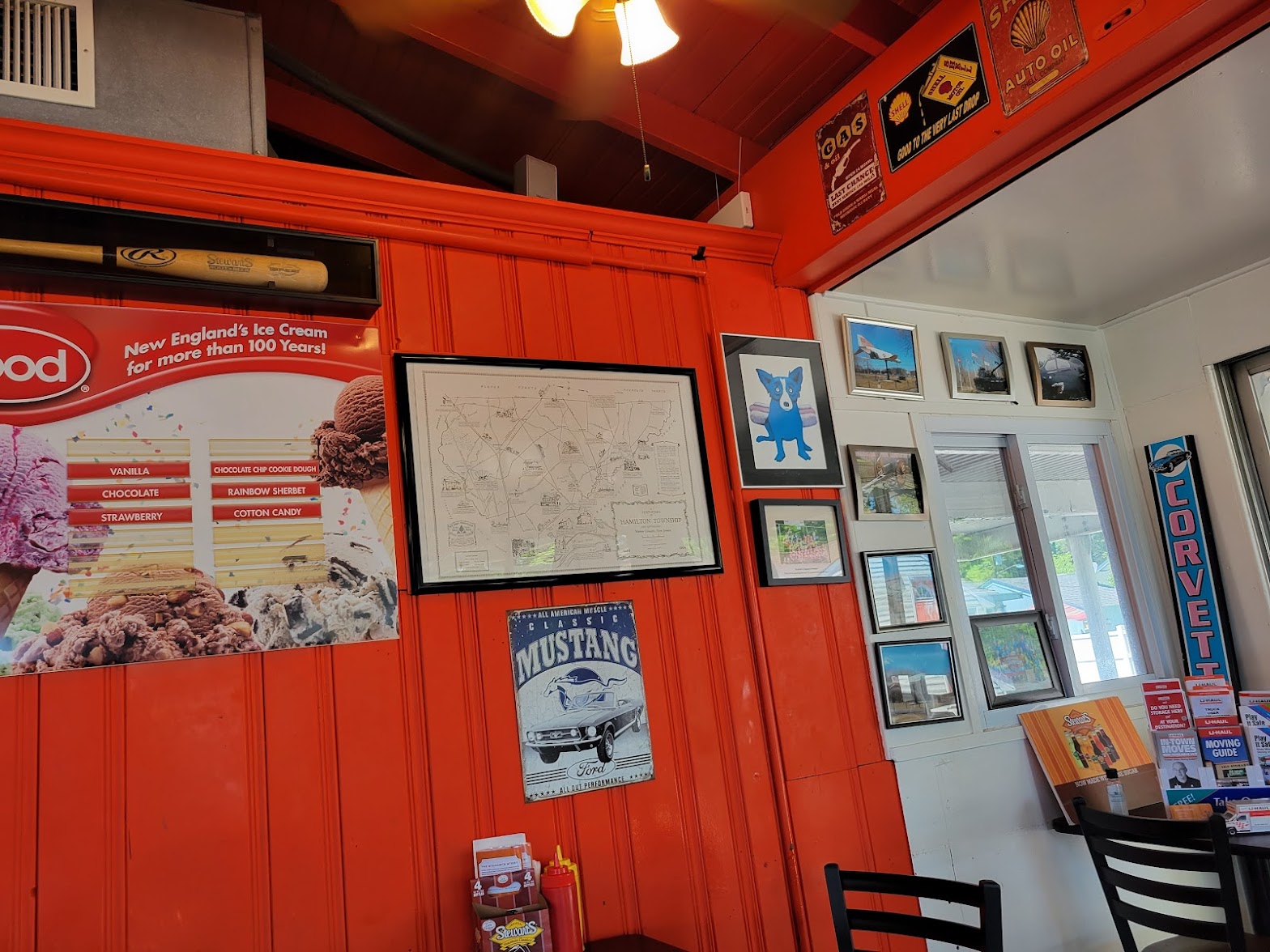 Stewart's Drive-In photo
