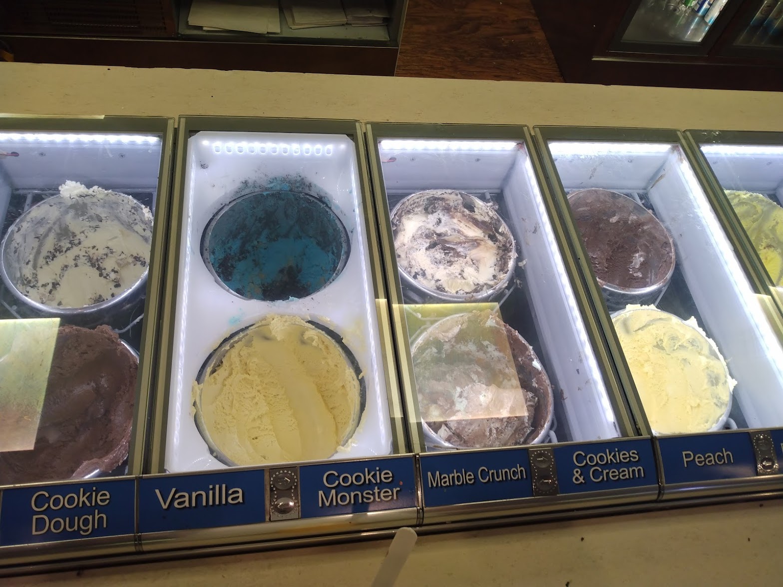 Ice Cream on Grand photo