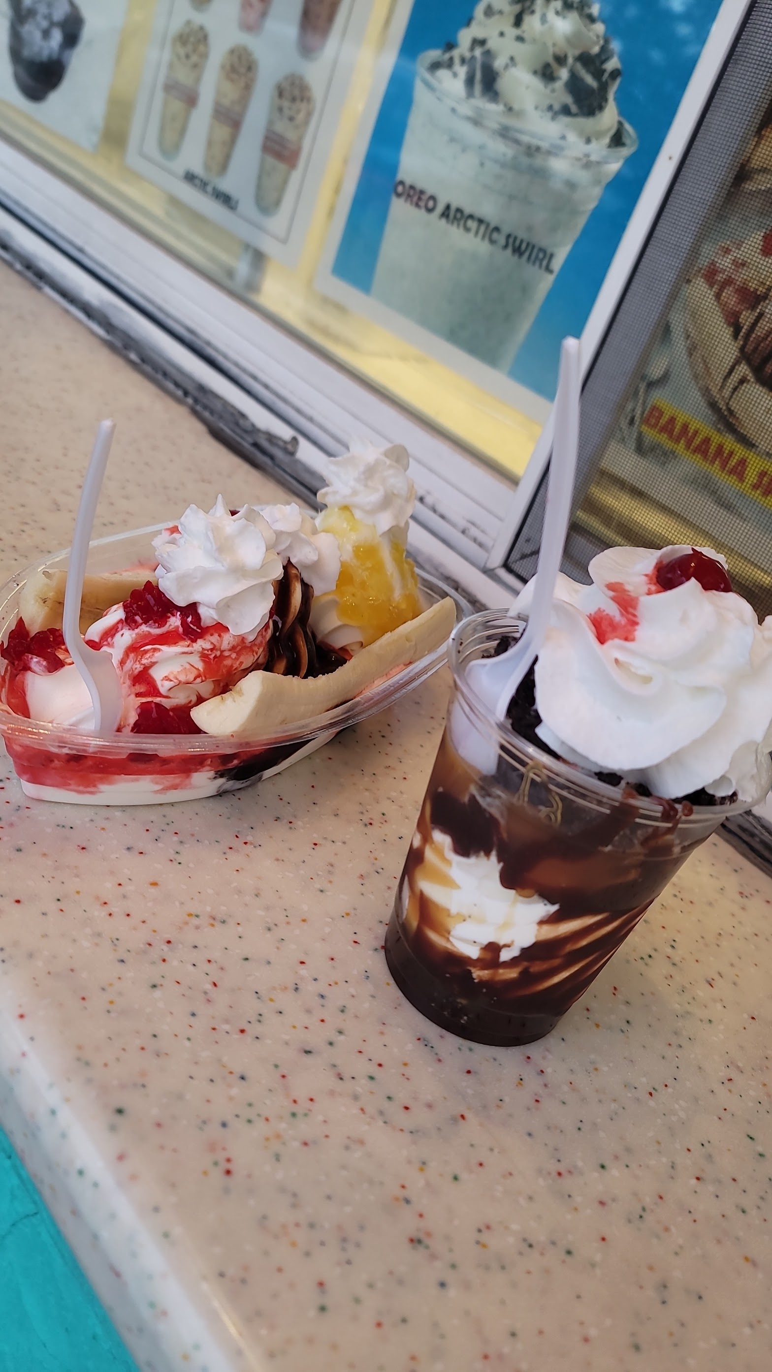 Here's The Scoop photo