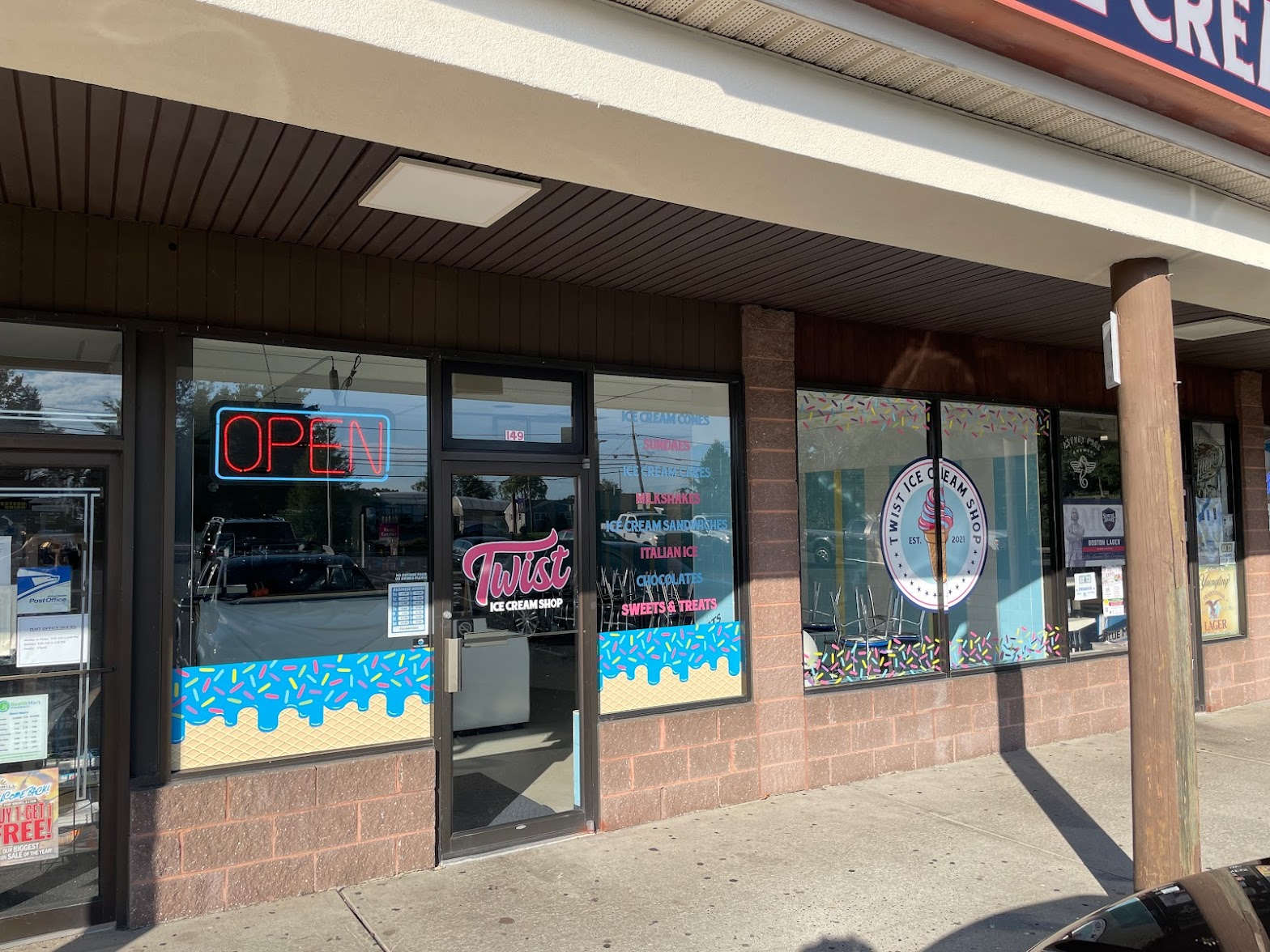Twist Ice Cream Shop photo