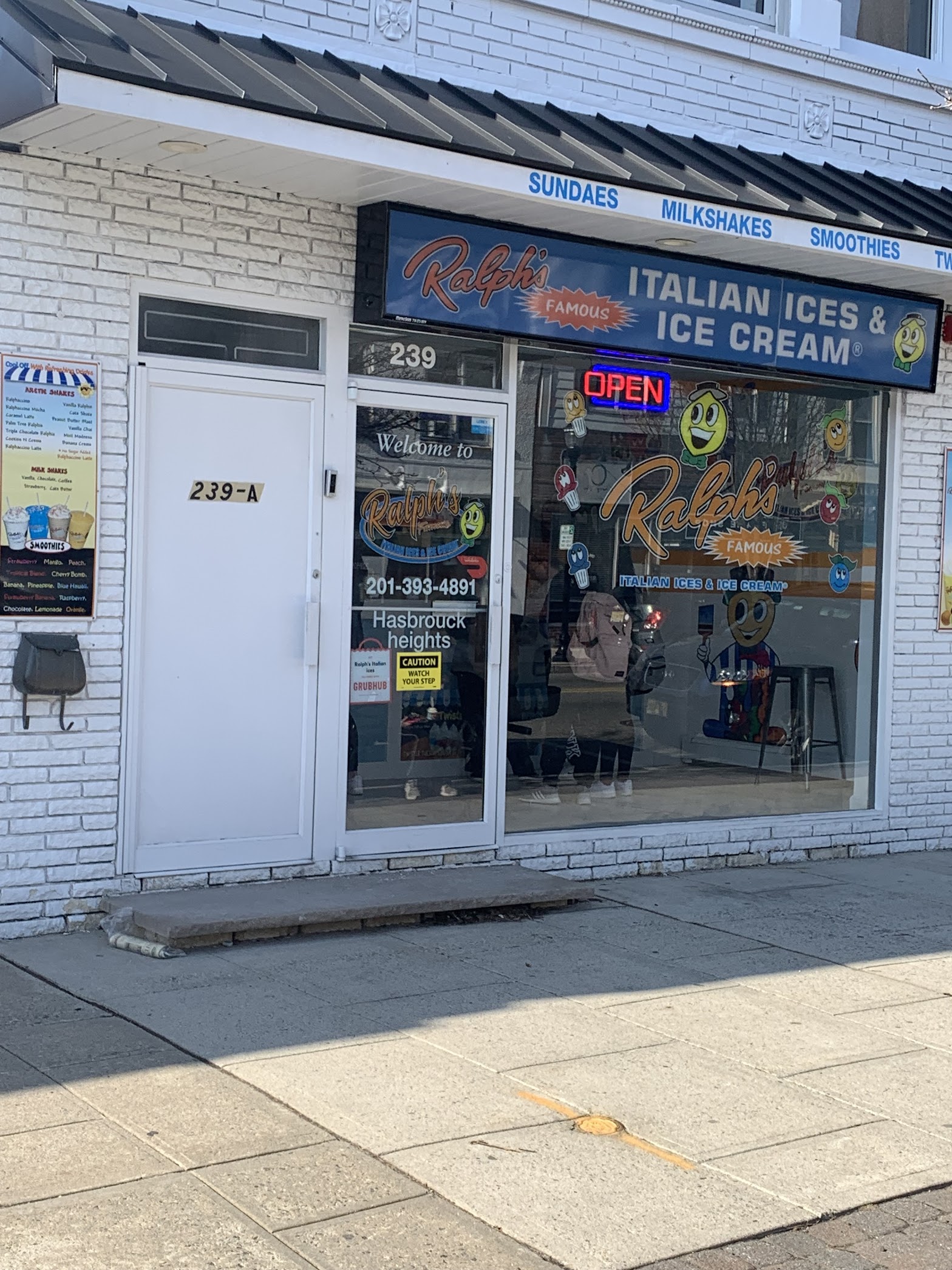 Ralph's Famous Italian Ices & ice cream photo