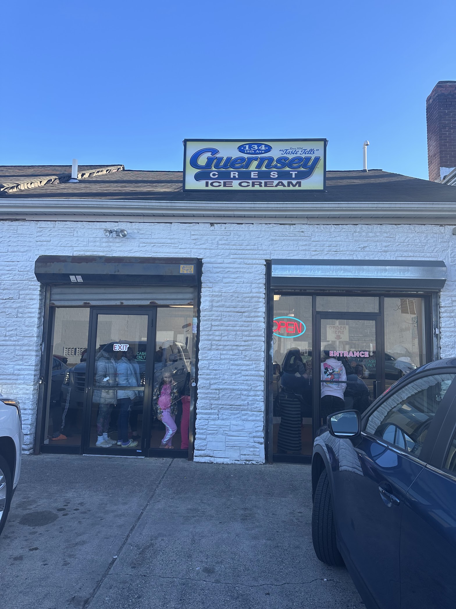 Guernsey Crest Ice Cream Co photo