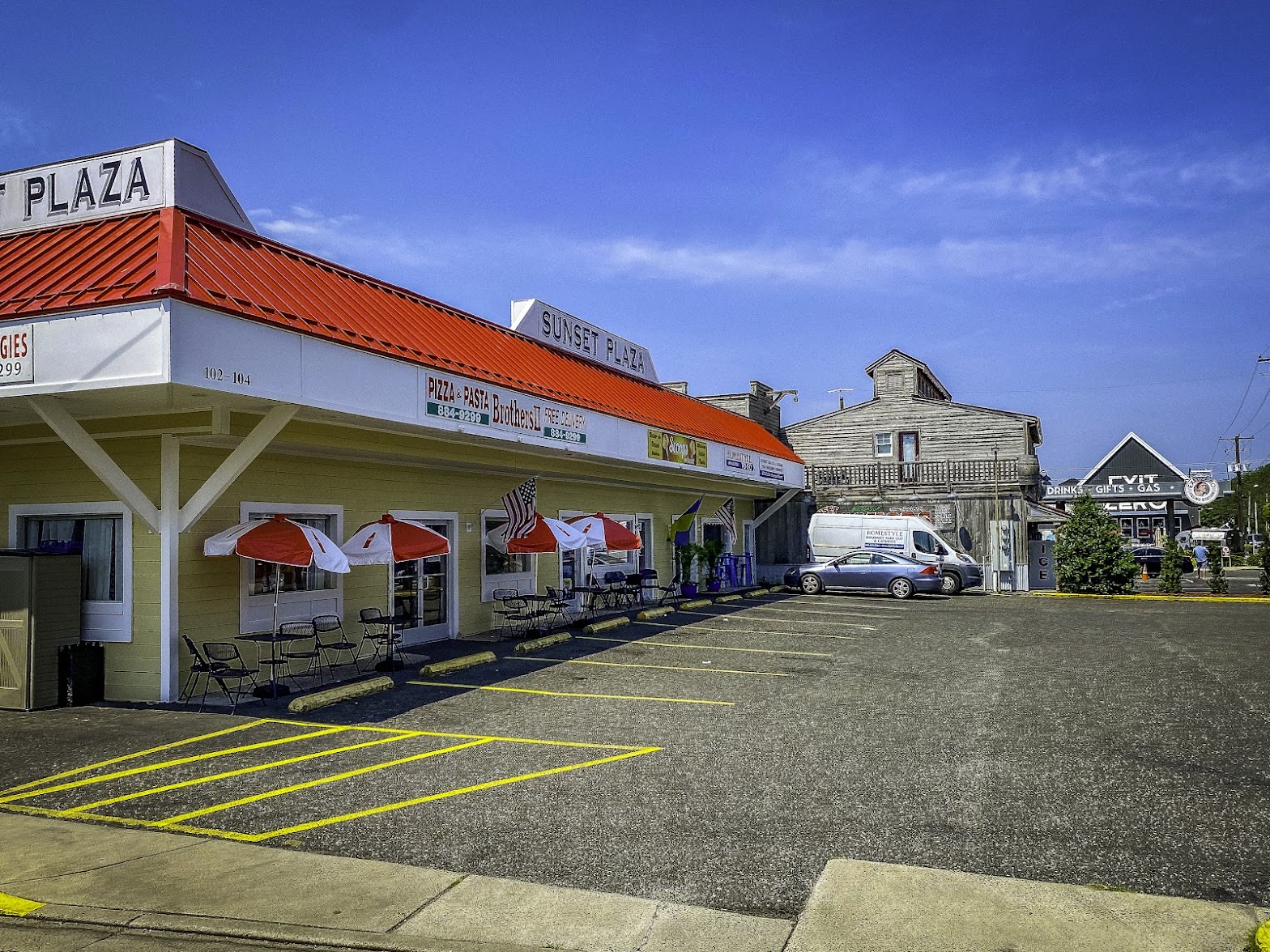 Scoops on Sunset