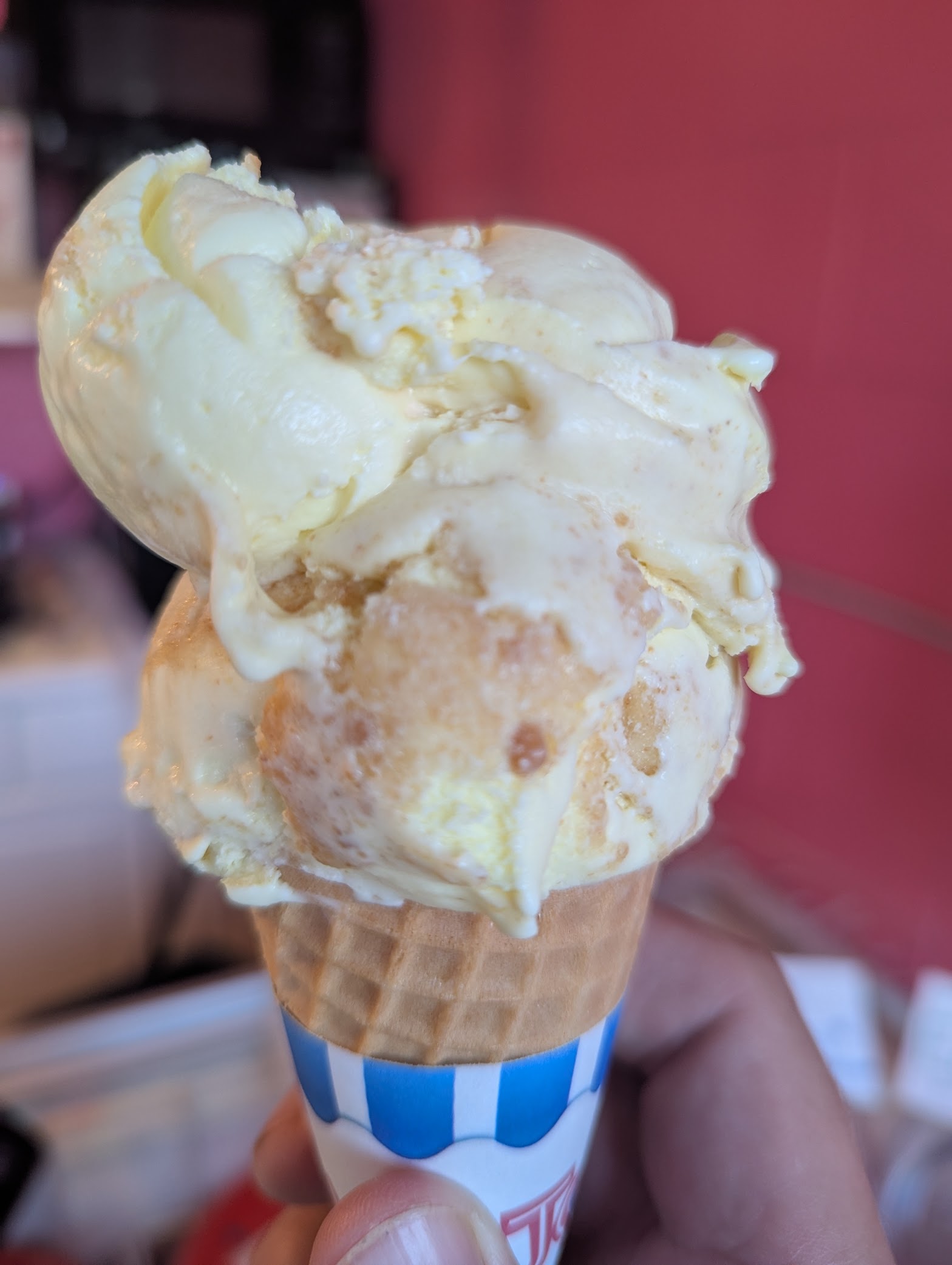 Scoops on Sunset photo
