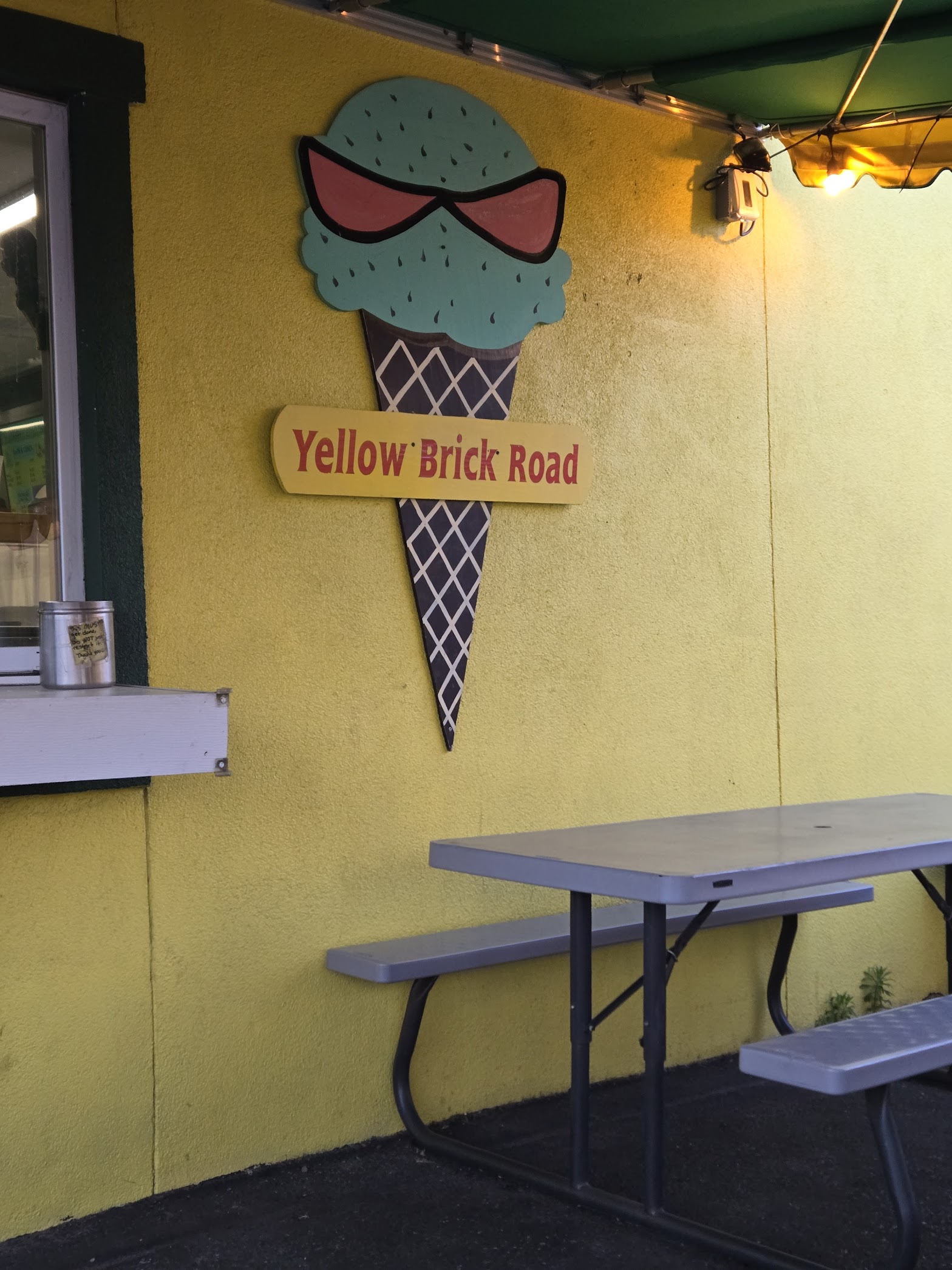 Yellow Brick Road Ice Cream Shop photo