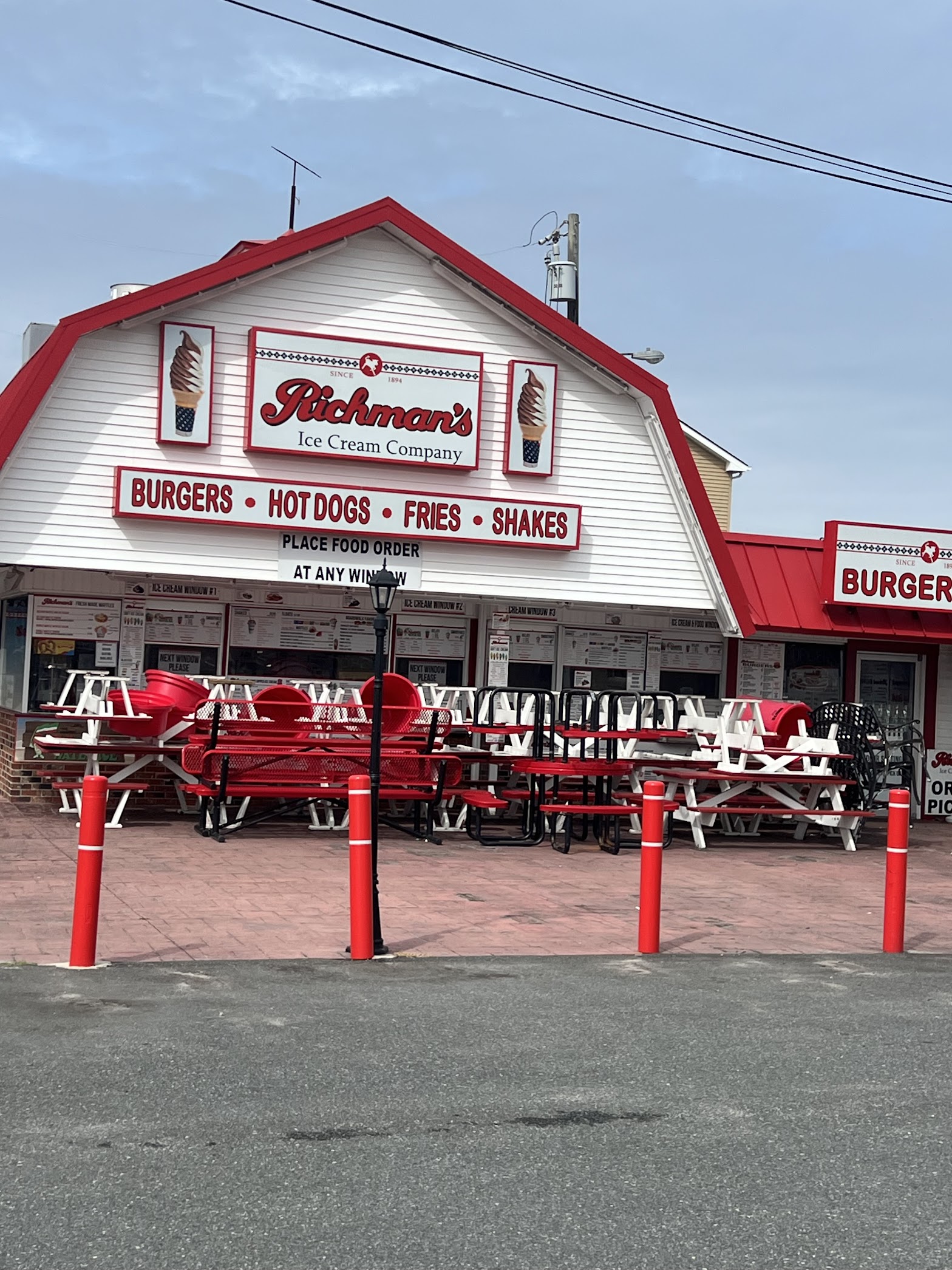 Richman's Ice Cream & Burger Co. photo