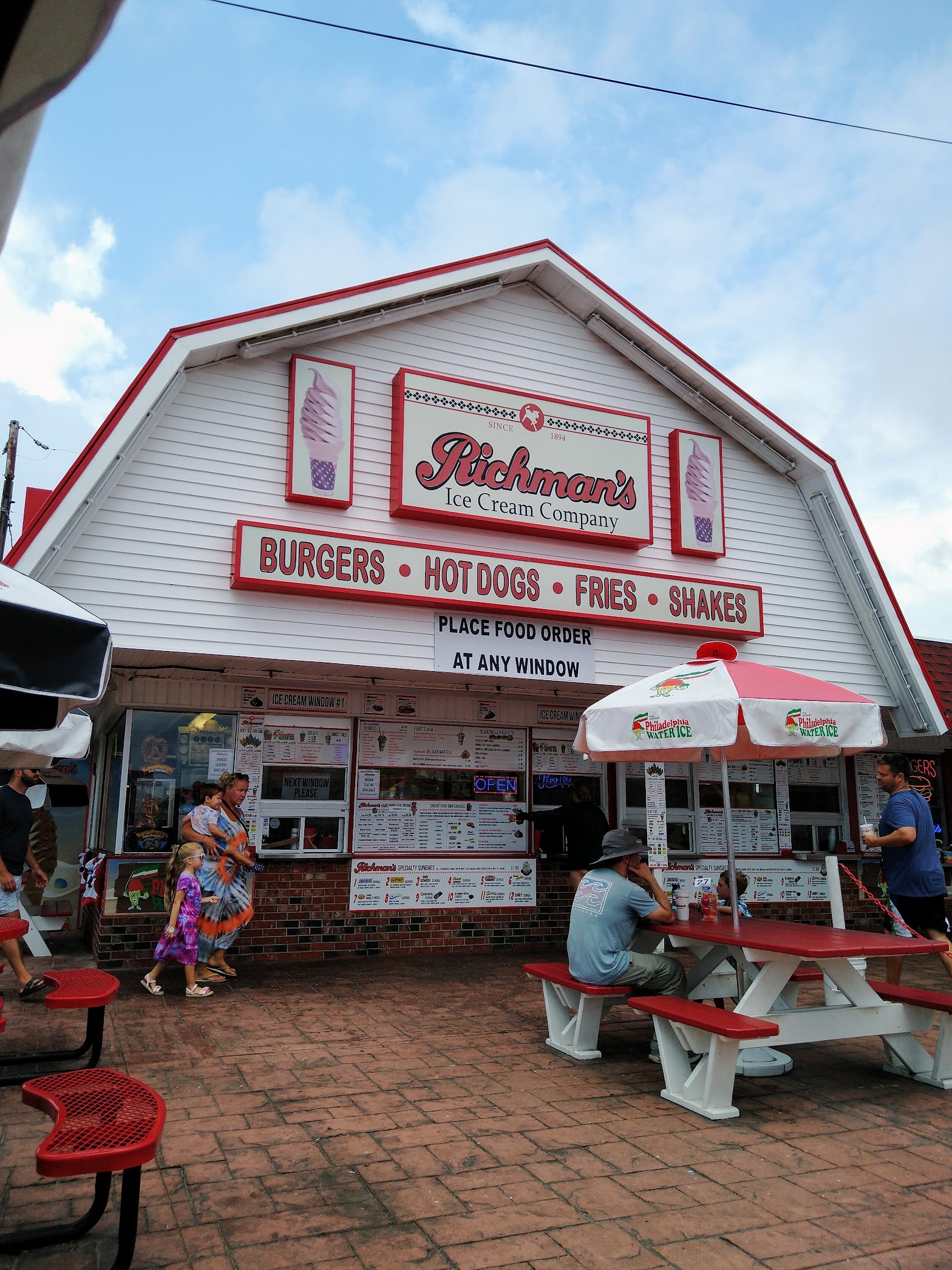 Richman's Ice Cream & Burger Co. photo