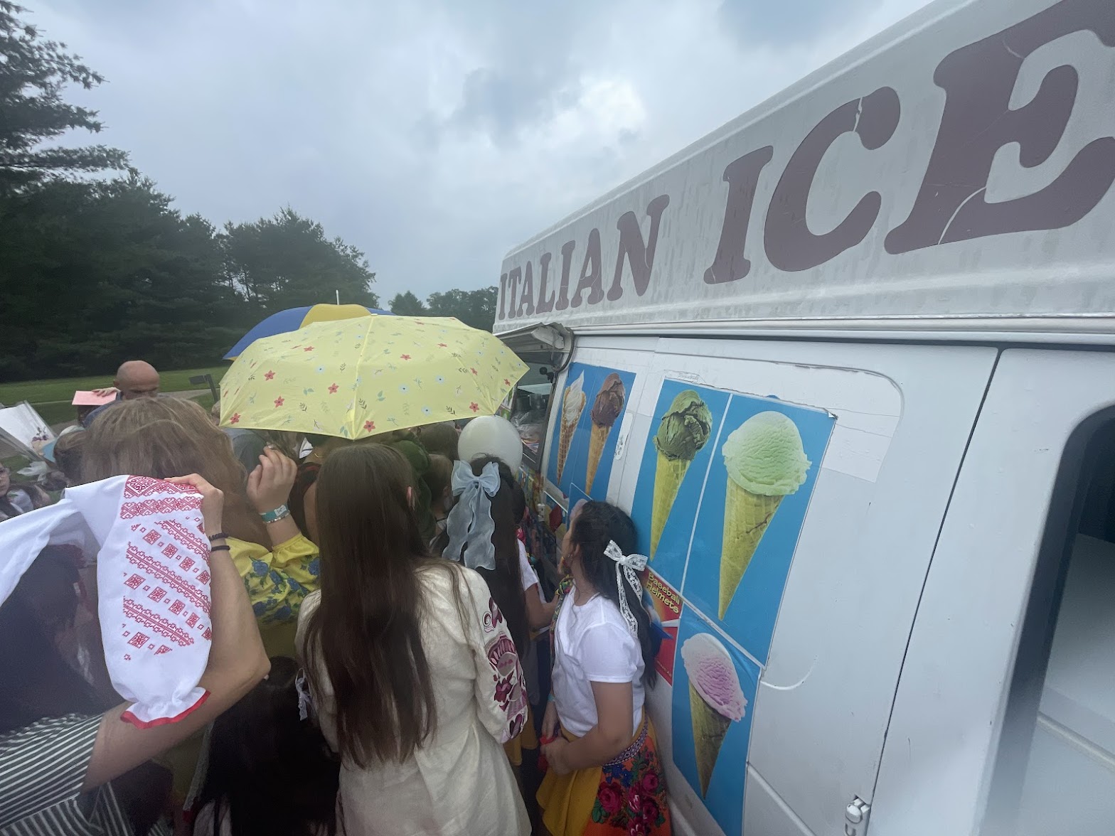 4 Girls Ice Cream Truck photo