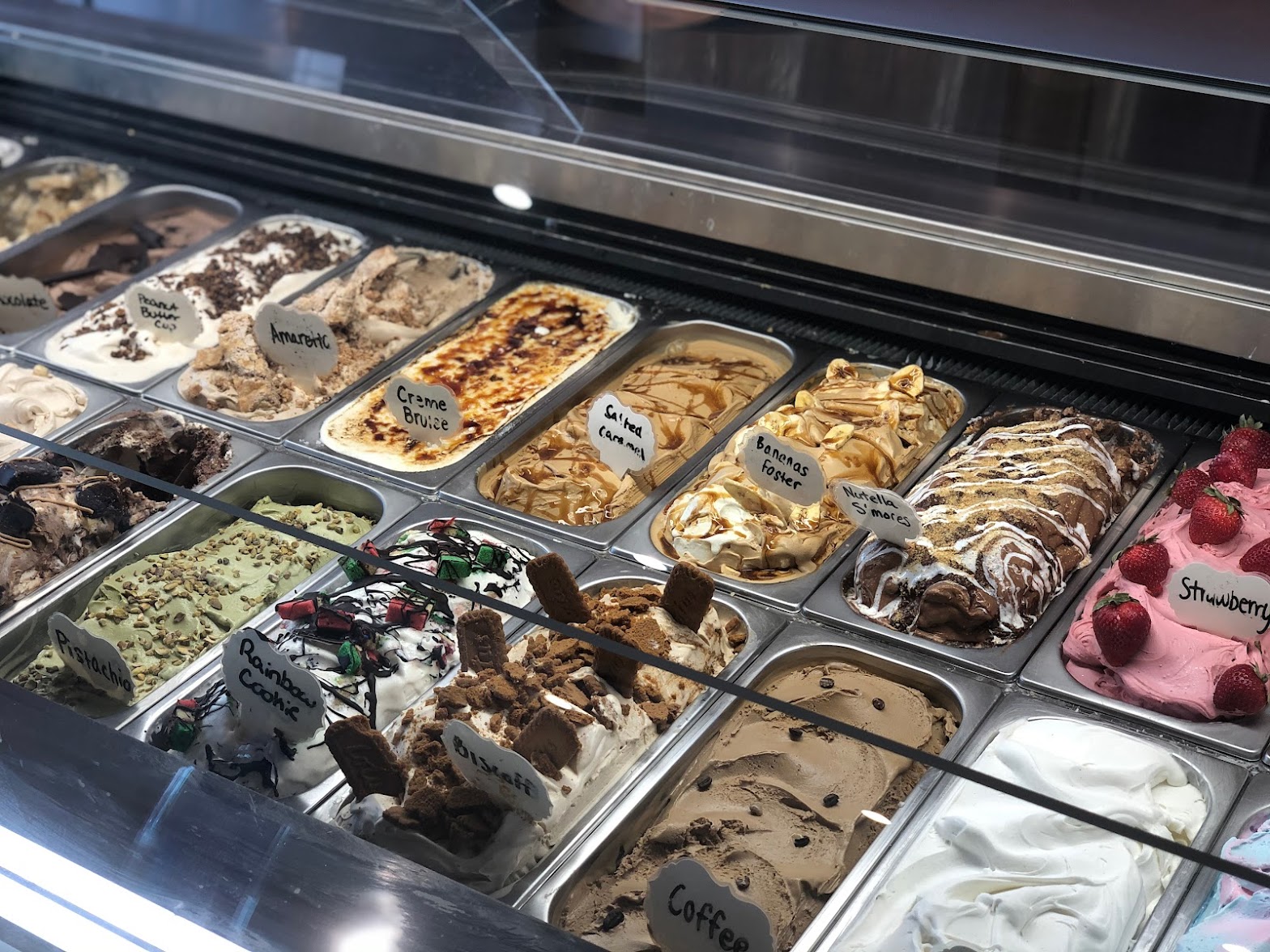 Del Ponte's Cafe & Creamery
