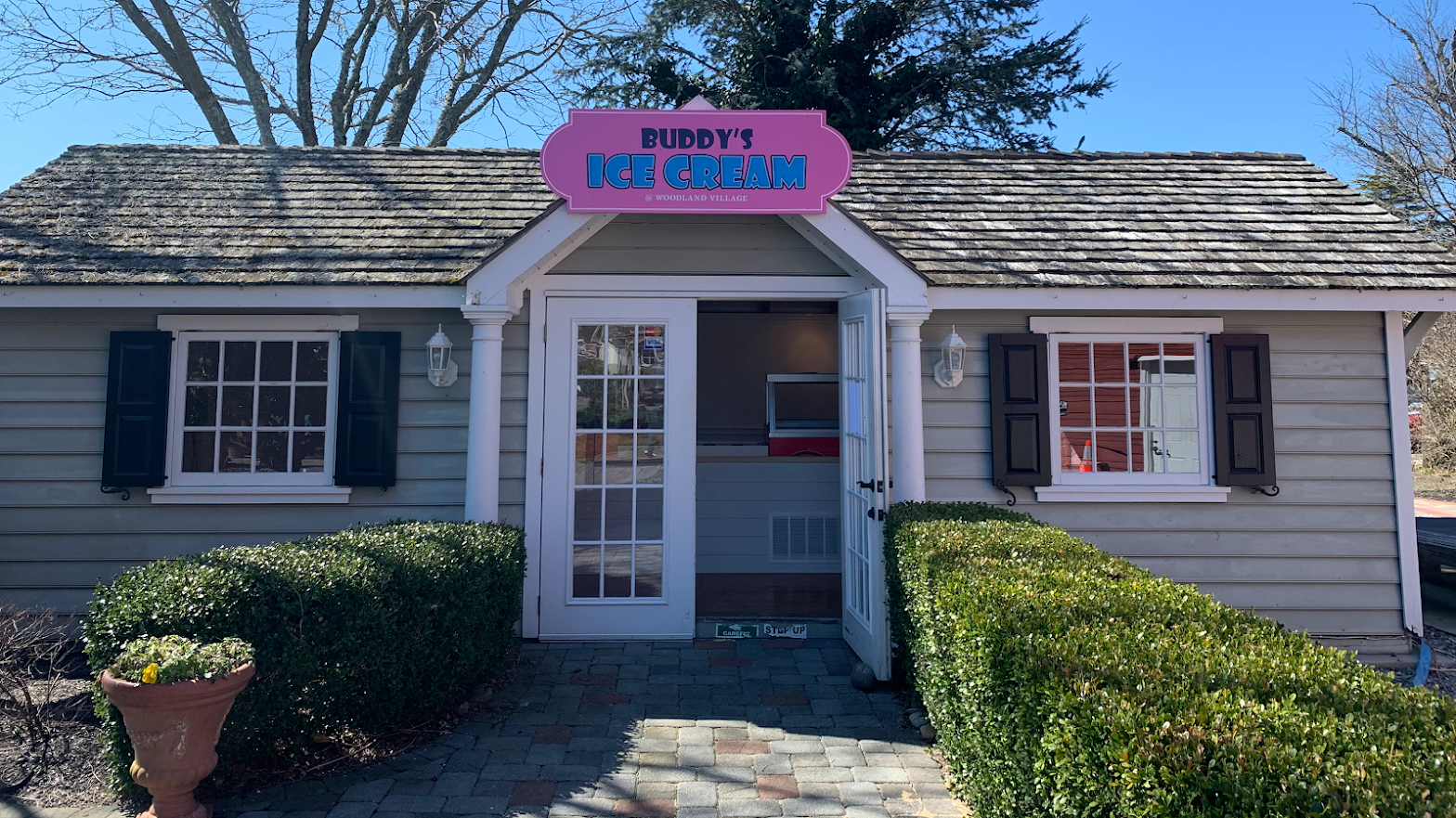 Buddy's Ice Cream And Acai Bowls photo