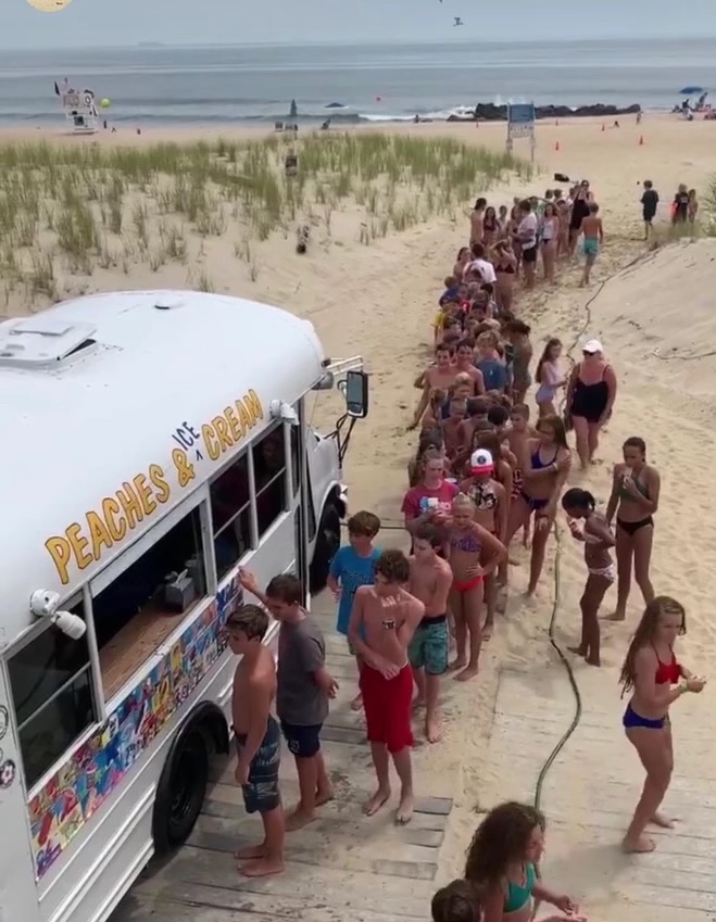 Peaches & Cream Ice Cream Truck photo