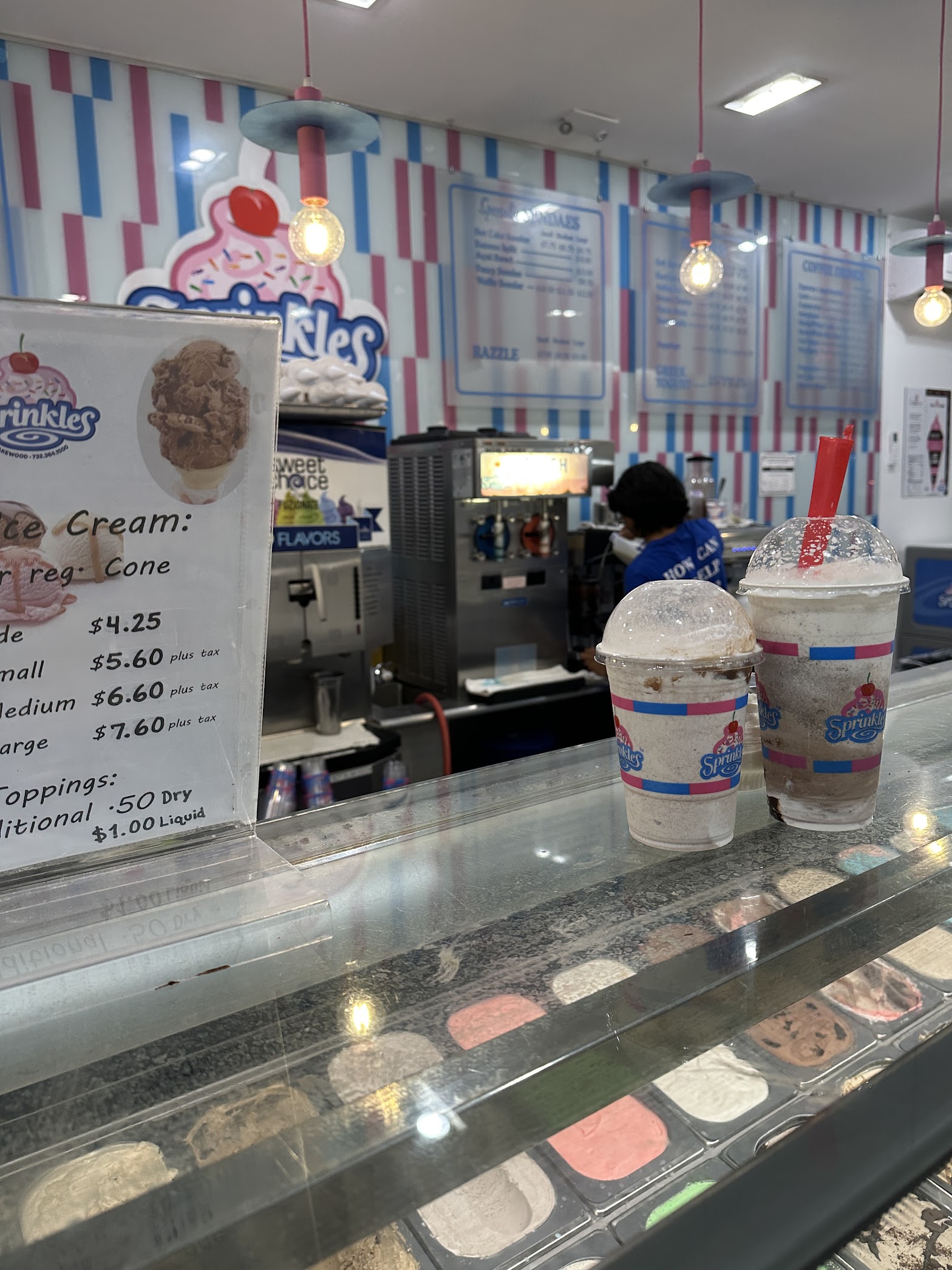 Sprinkles - Lakewood South photo