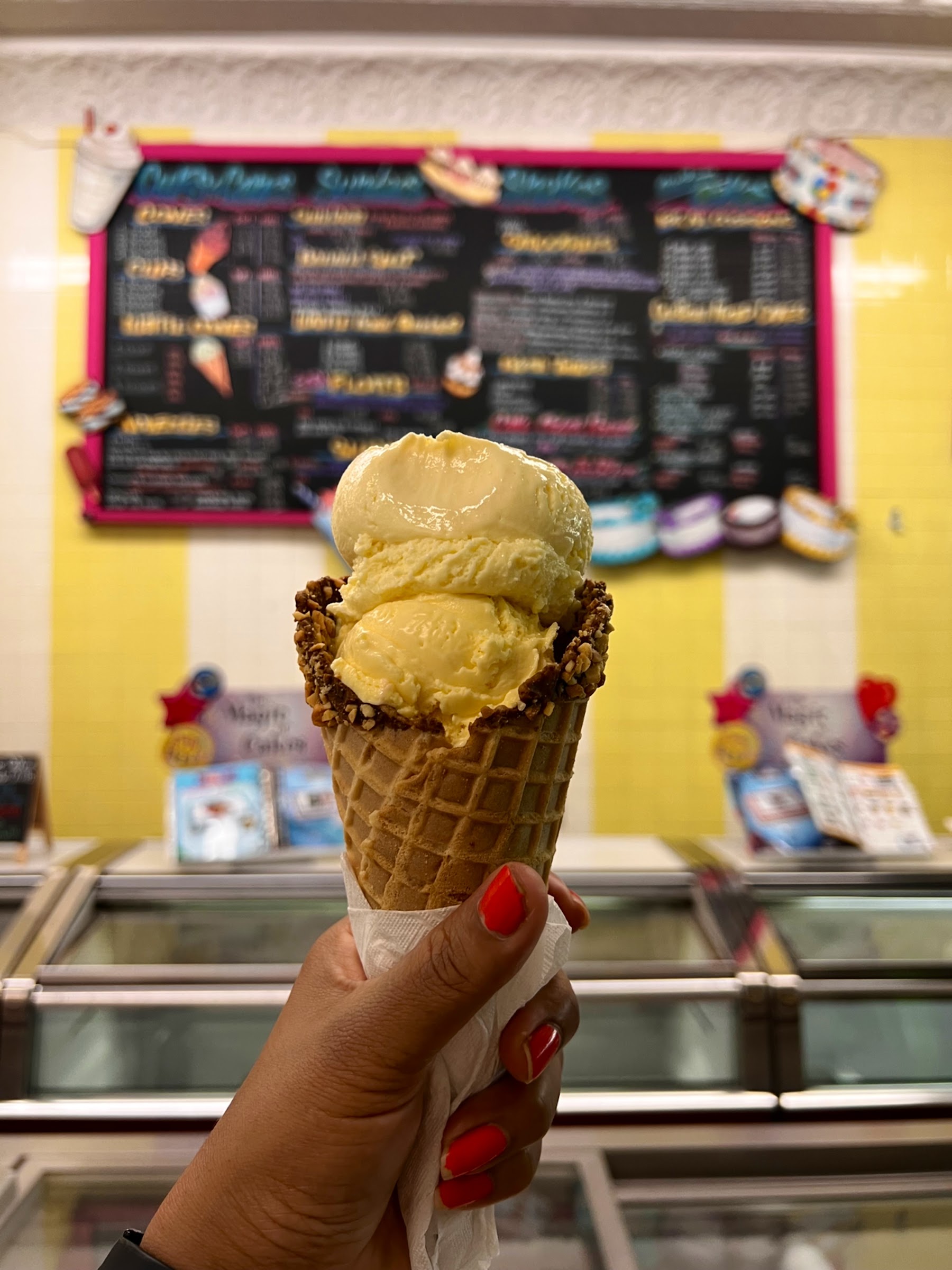 Dahlia's Ice Cream Spot