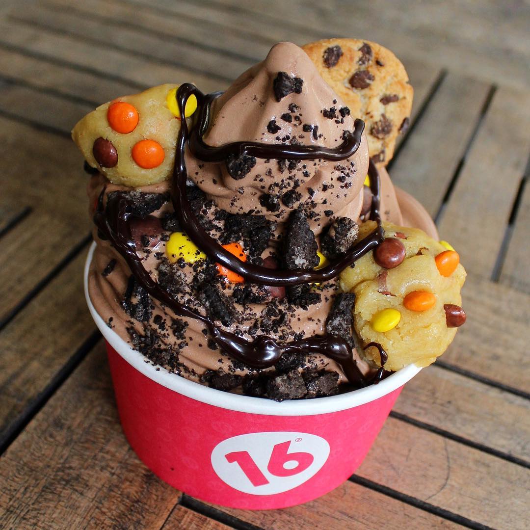 16 Handles photo
