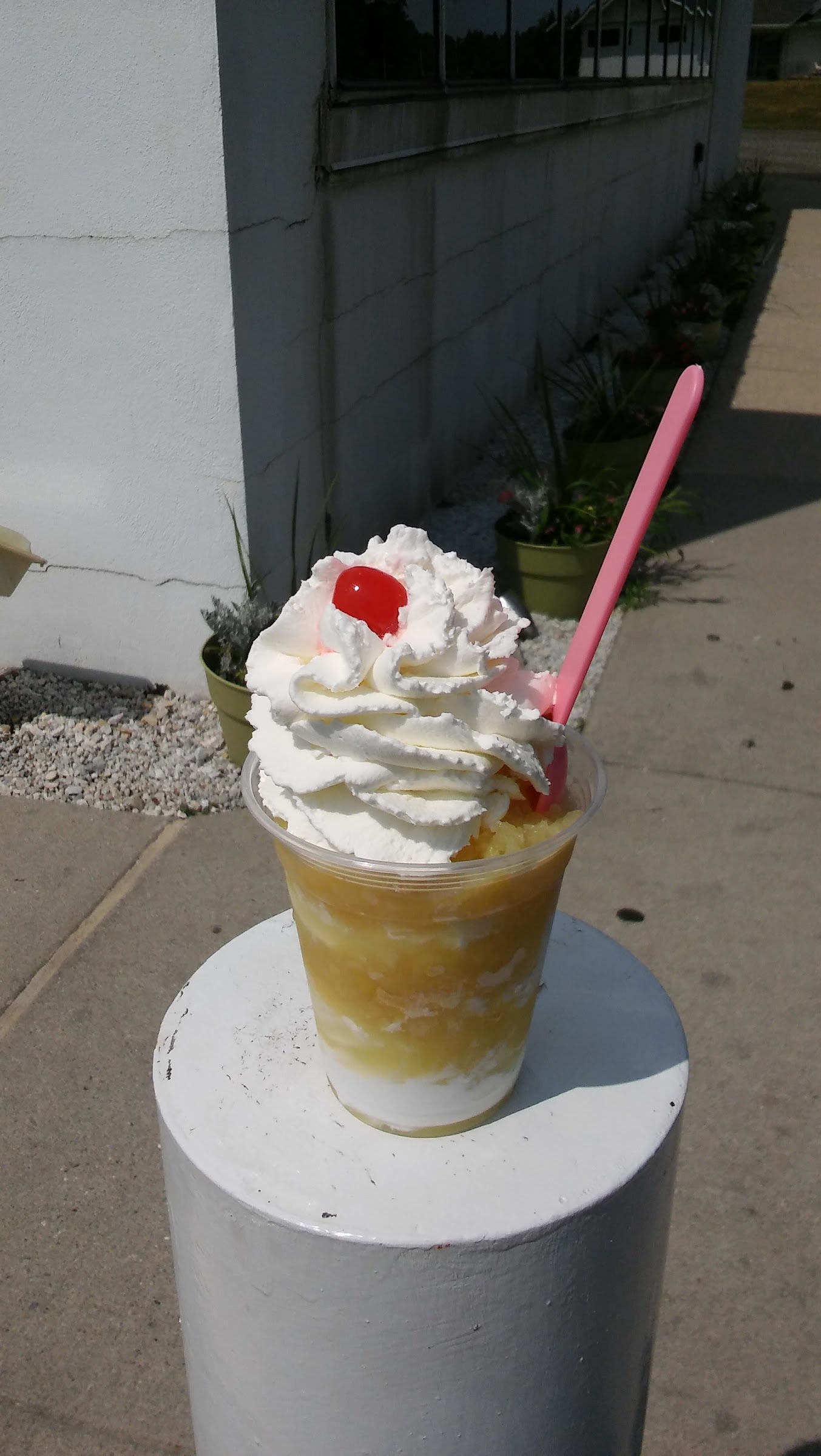 Royale Crown Homemade Ice Cream and Grille photo