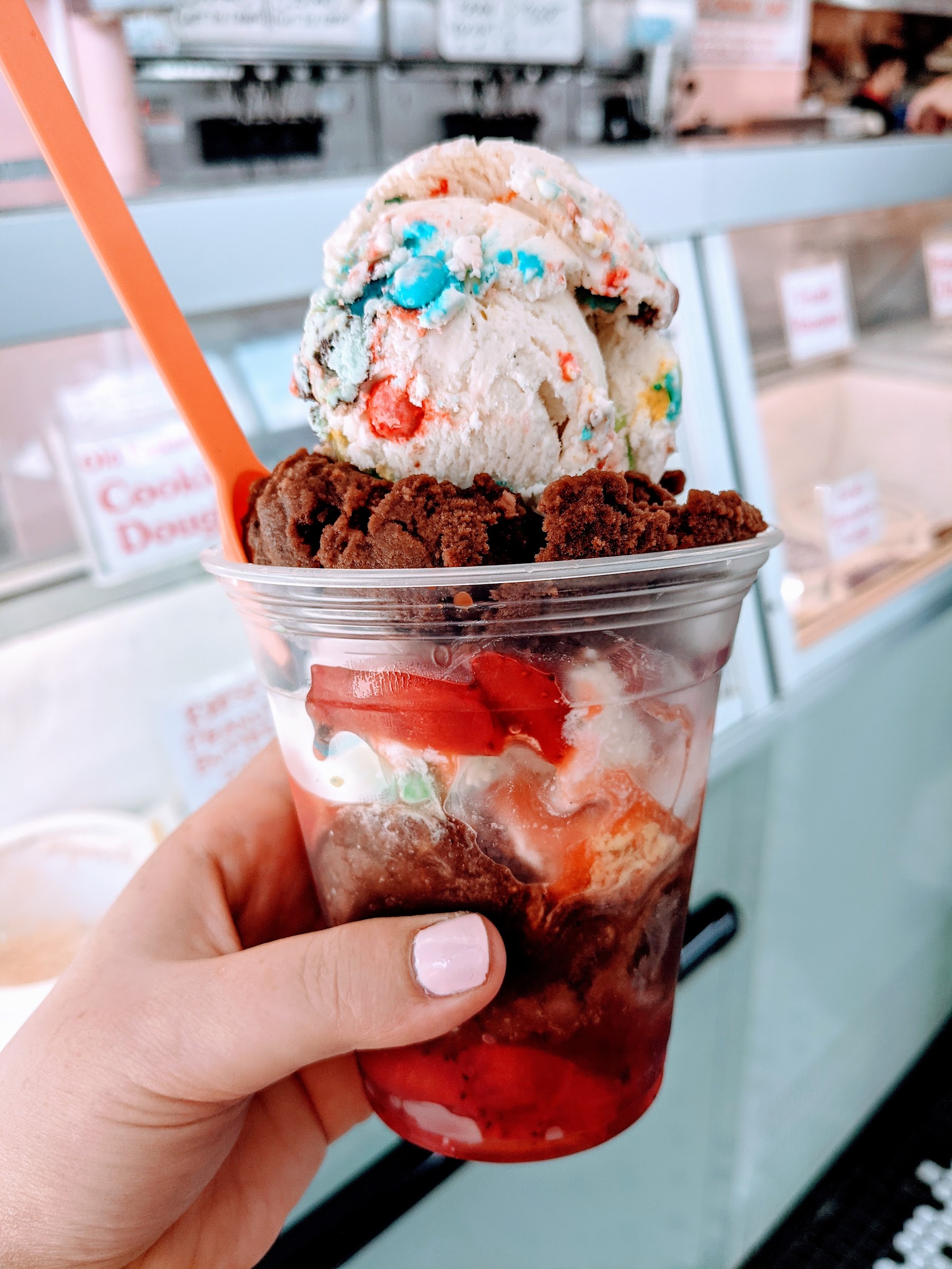Royale Crown Homemade Ice Cream and Grille