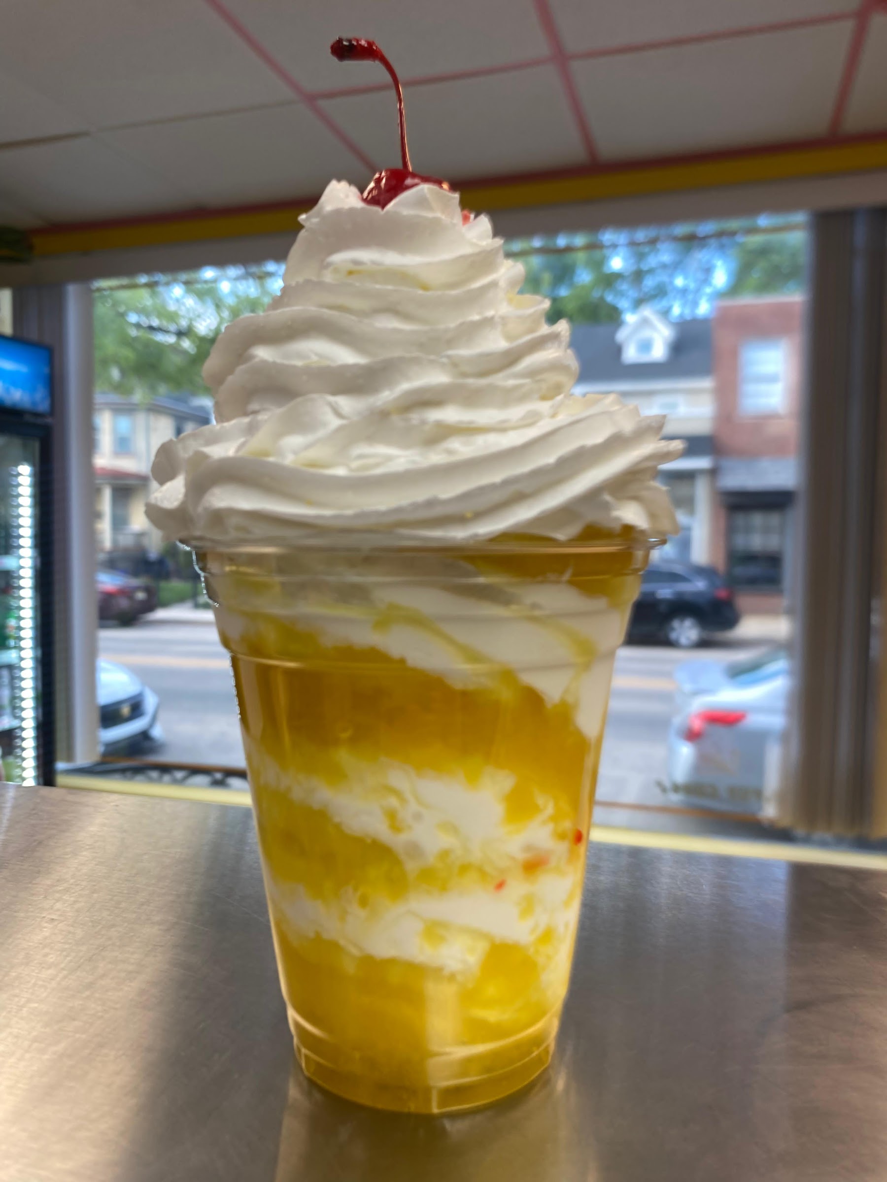 Ice cream & water ice shop photo