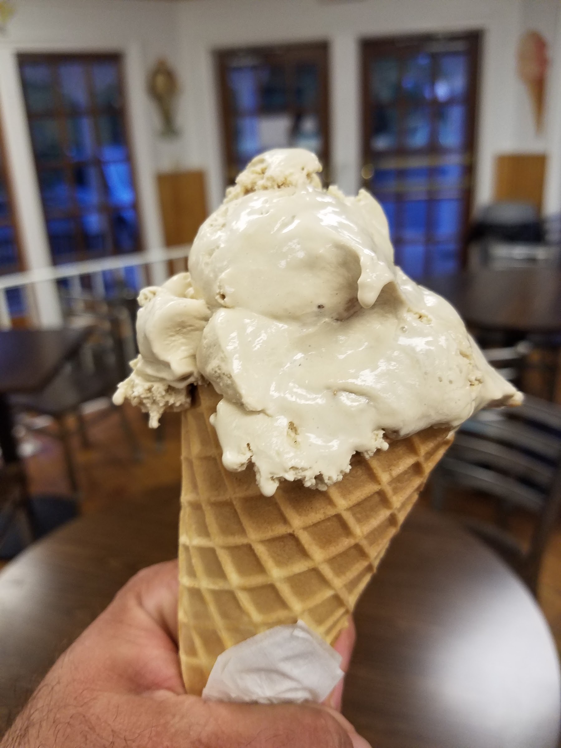 Scoops Ice Creamery photo