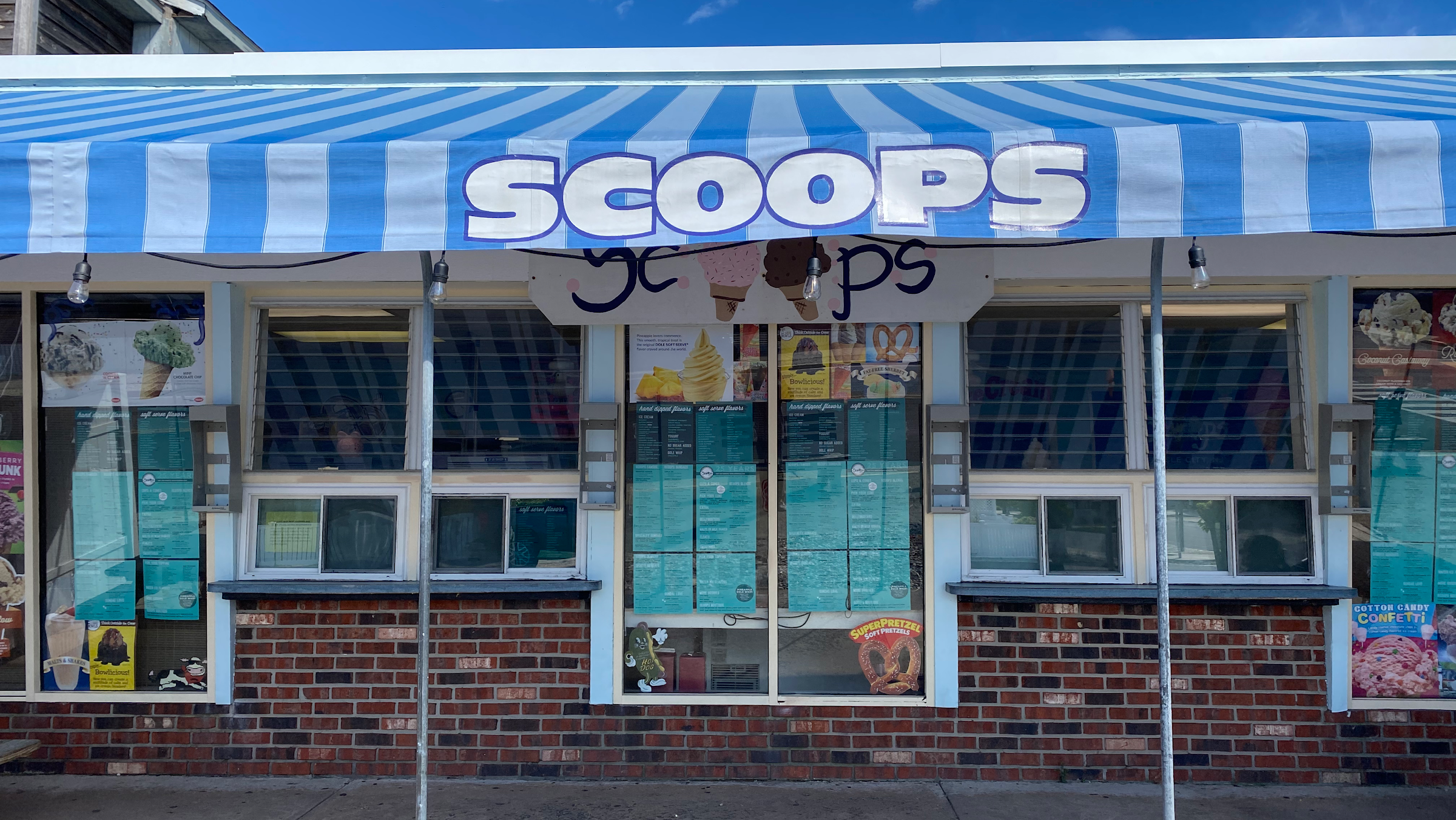 Scoops photo