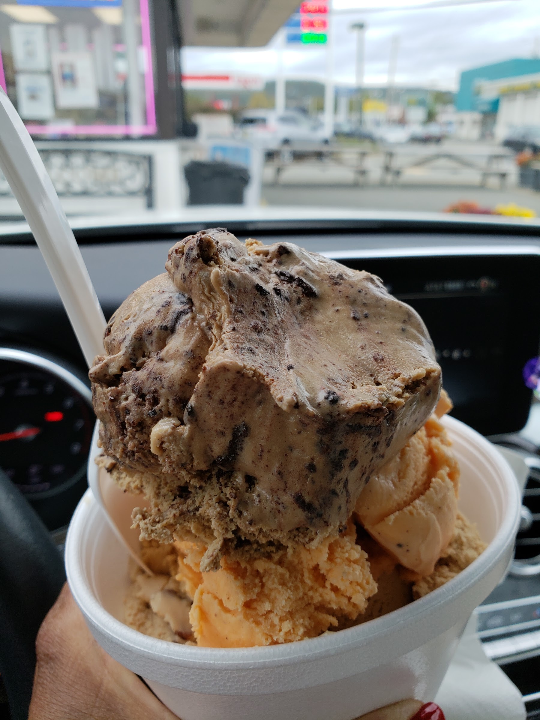 Ernie's Ice Cream photo