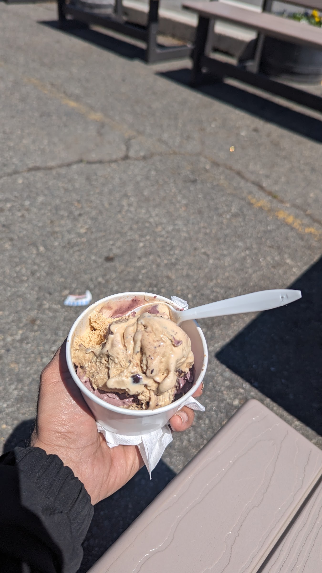 Ernie's Ice Cream photo