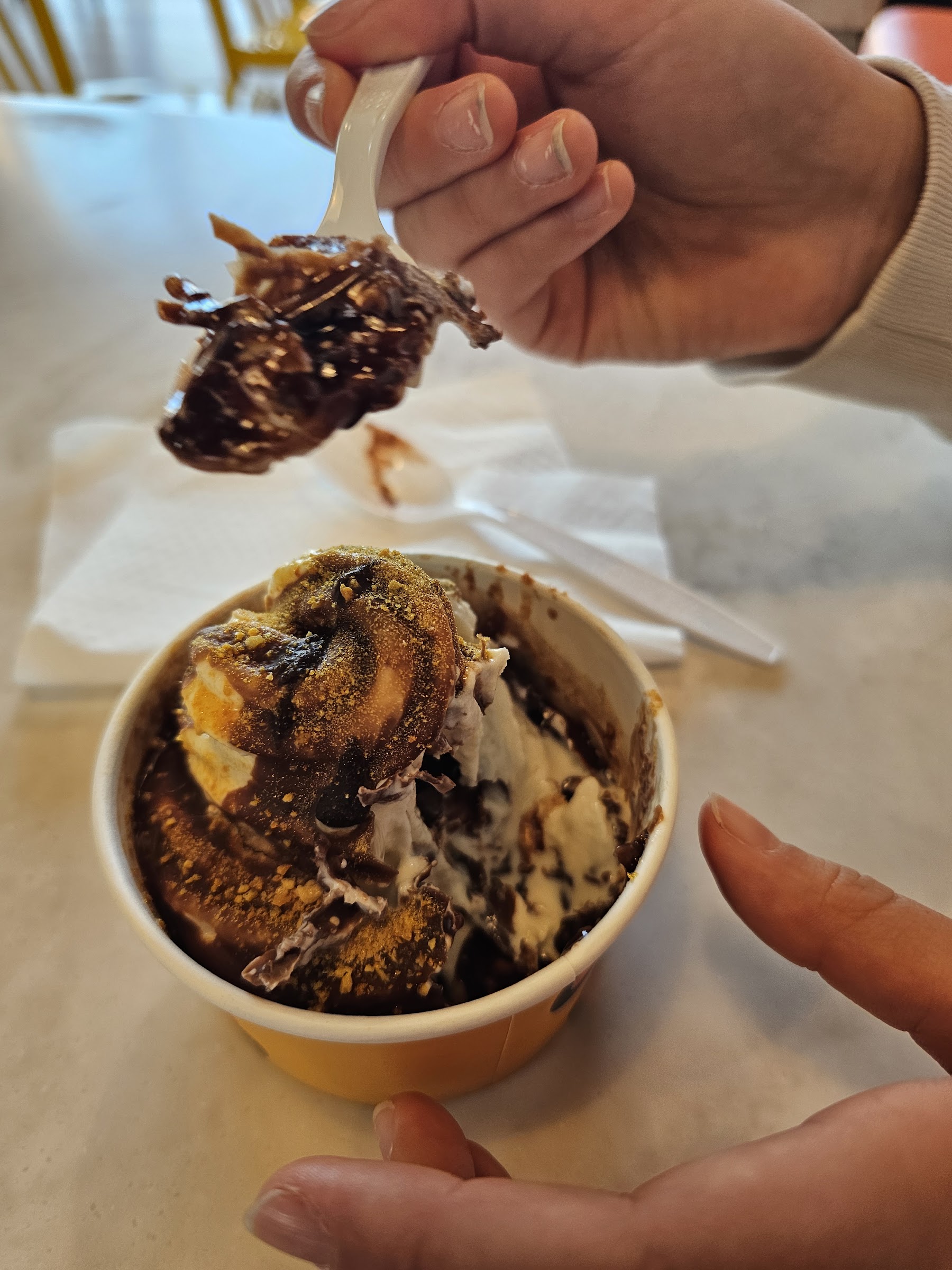 HungryBird (Chicken & Ice Cream) photo