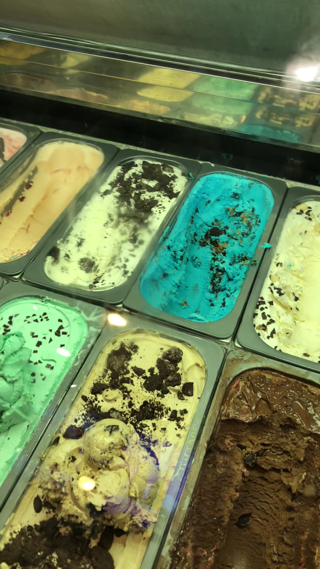CUPS Frozen Yogurt photo
