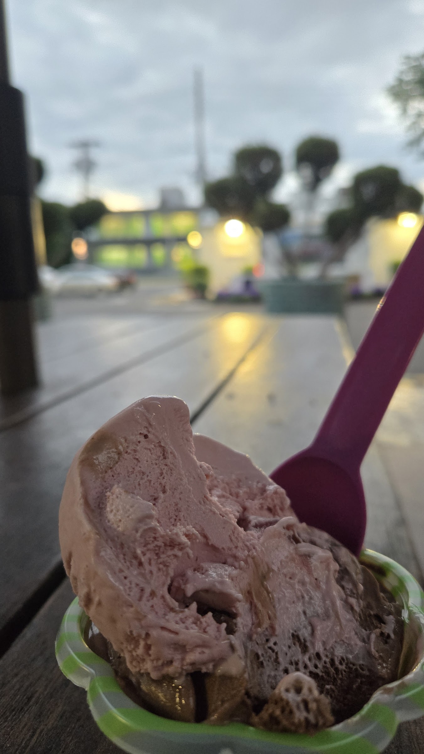 Ice Cream on Grand photo