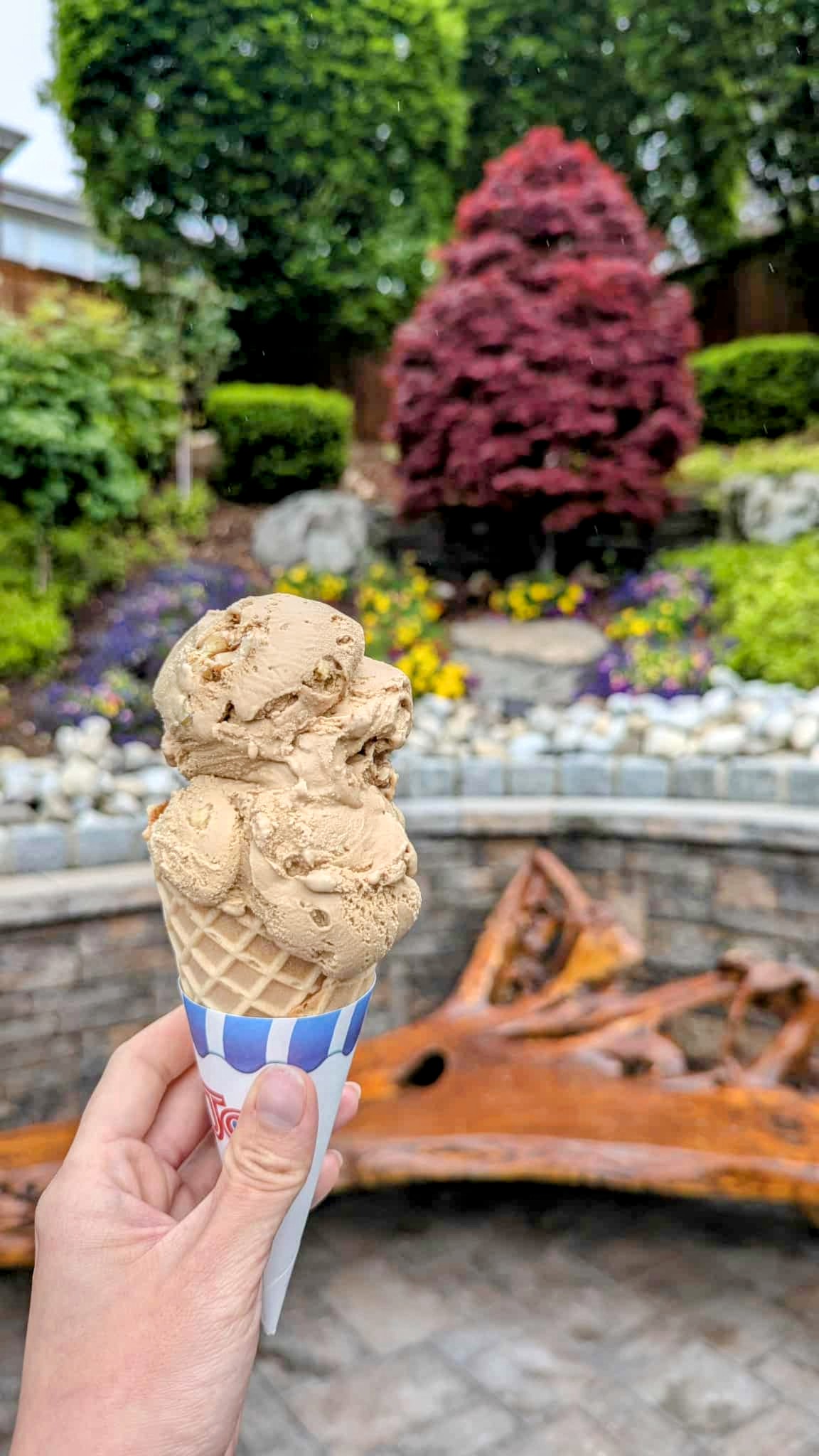 Ice Cream on Grand photo