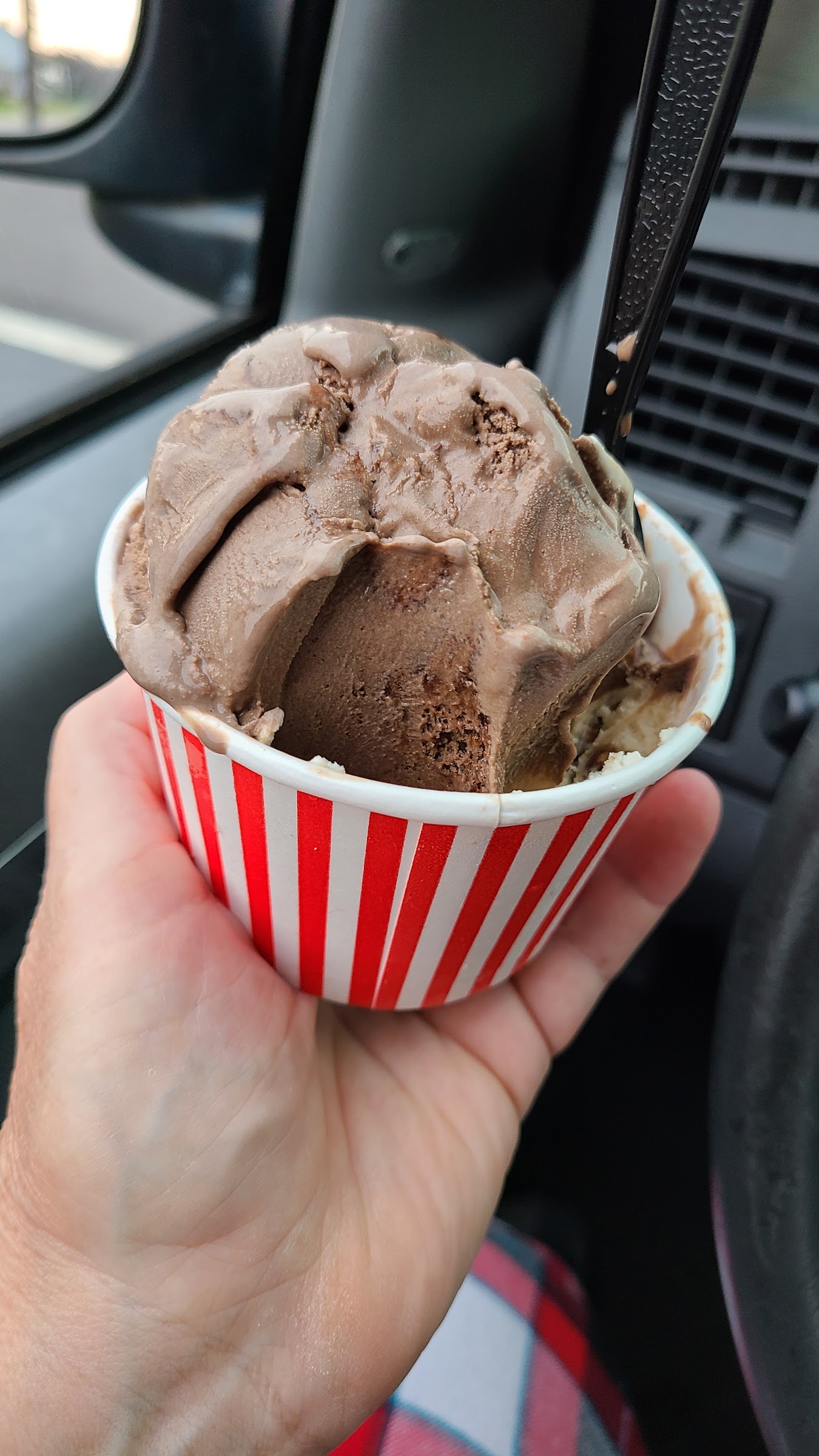 Broadway Scoops photo