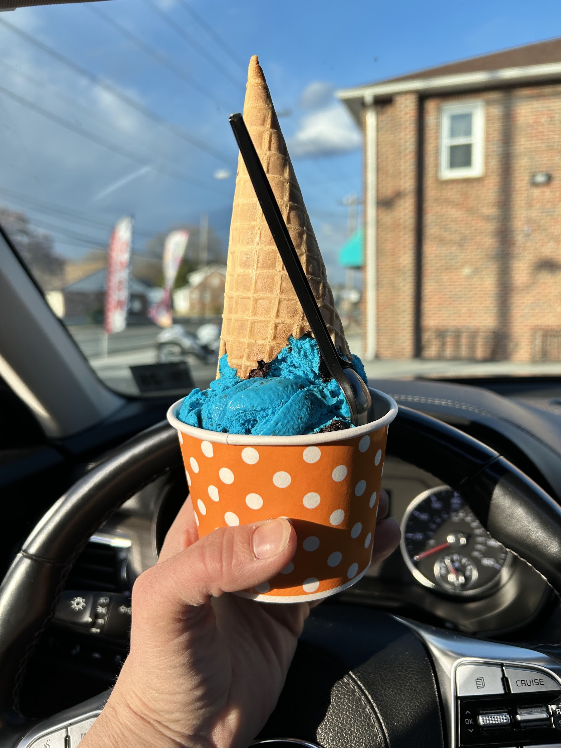 Broadway Scoops photo