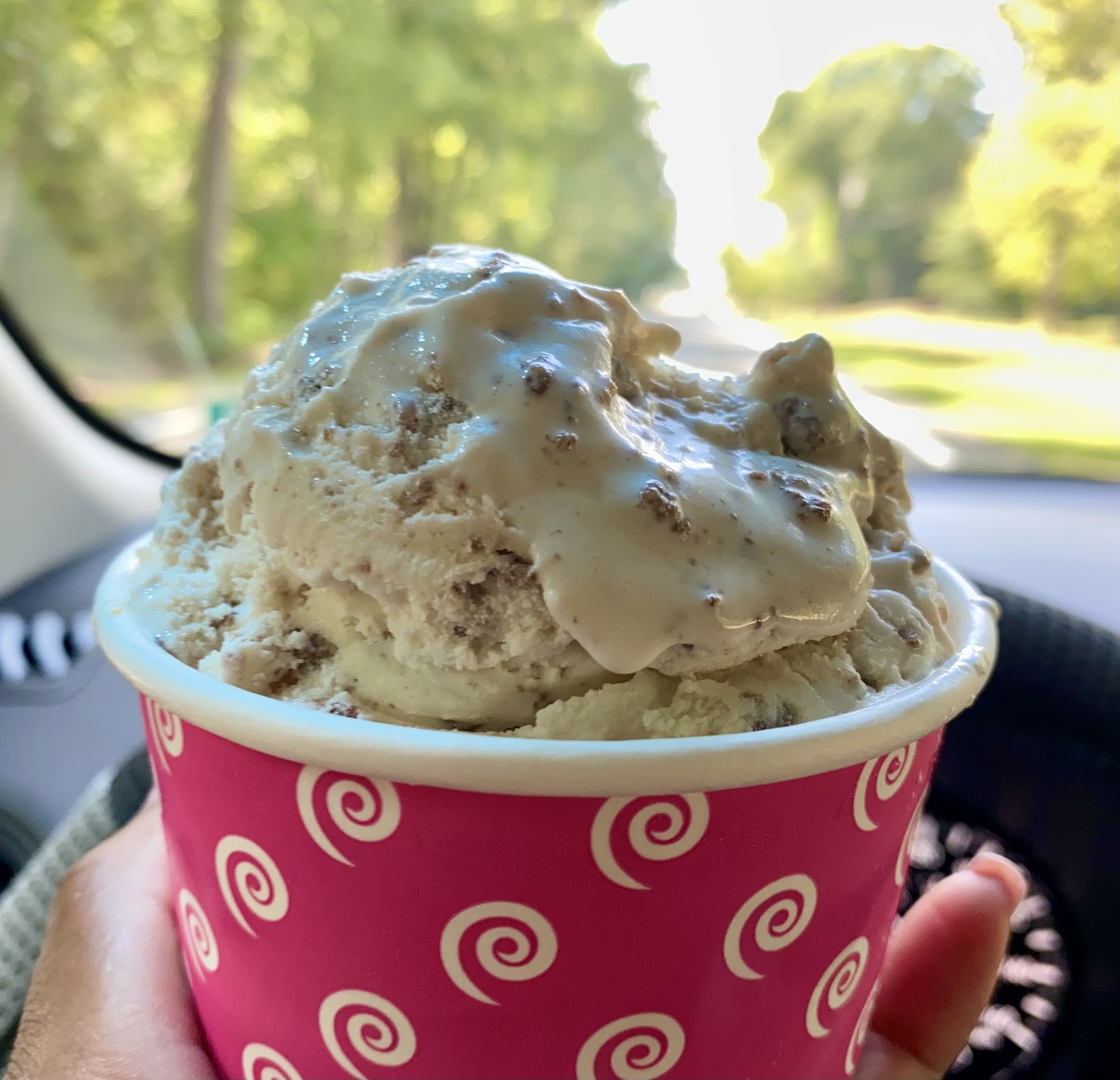 Serene Custard & Miniature Golf photo