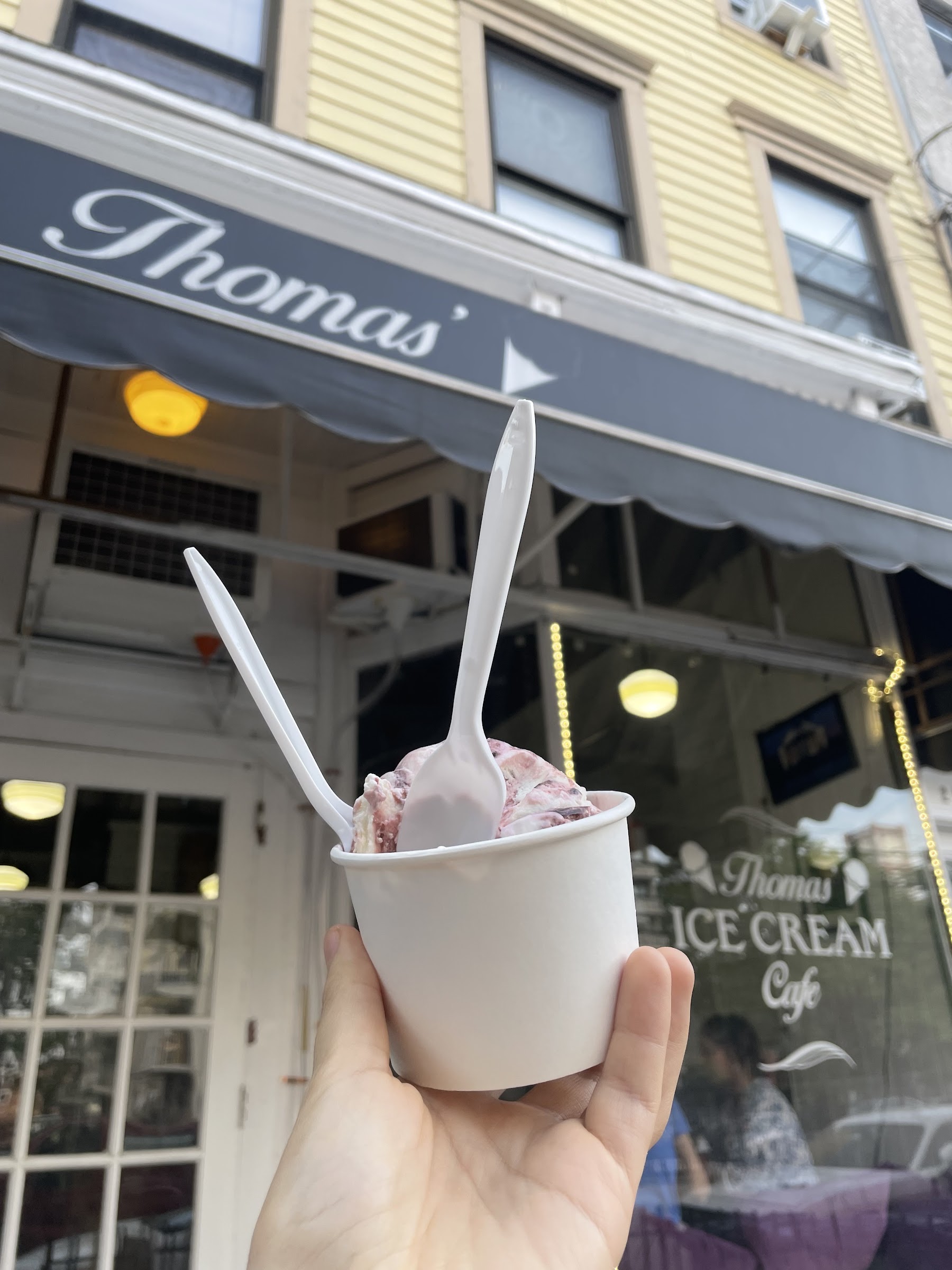 Thomas Ice Cream Cafe photo