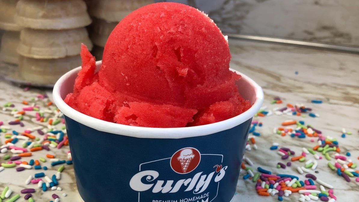 Curly's photo