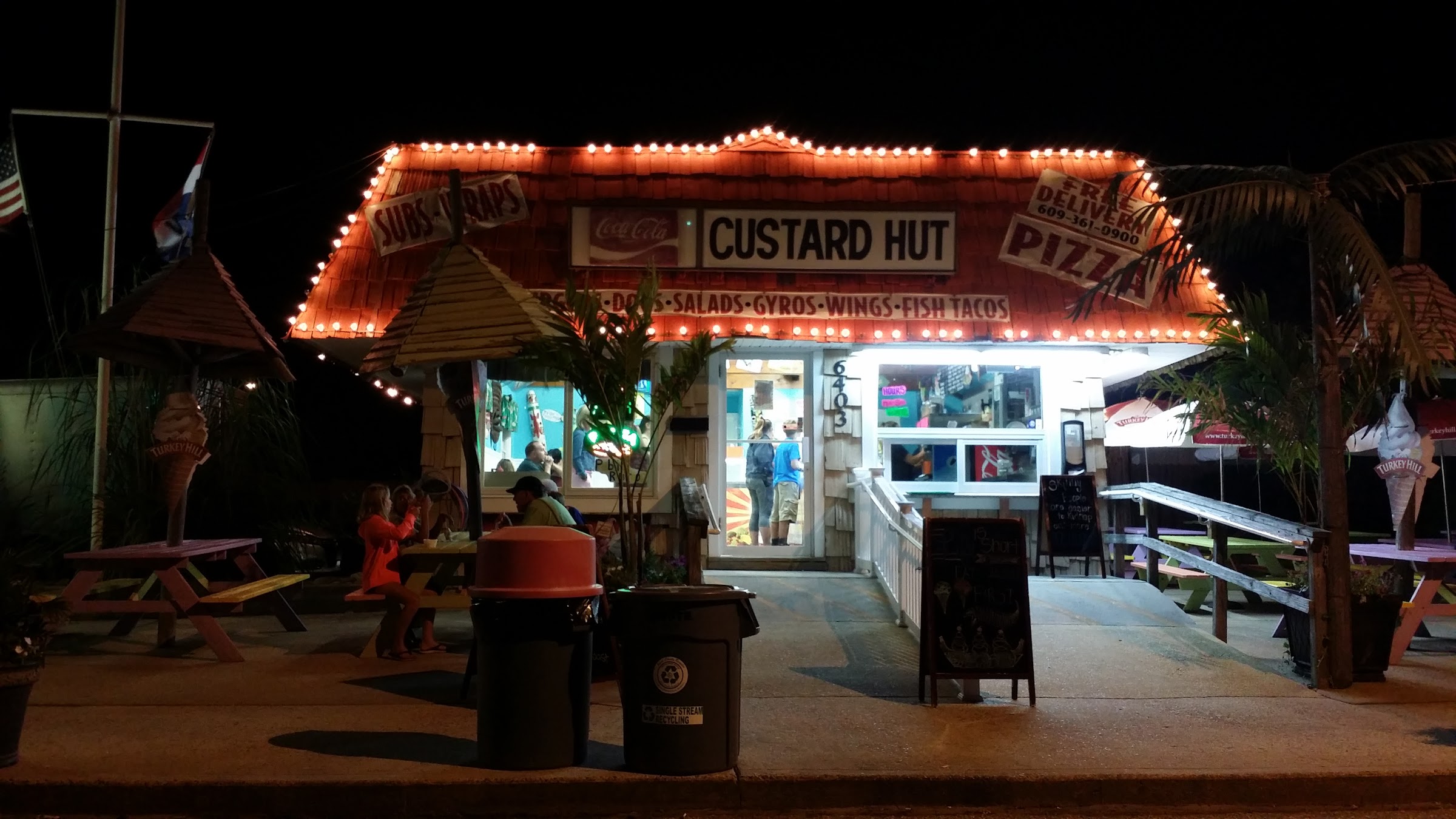 Custard Hut and Pizza photo
