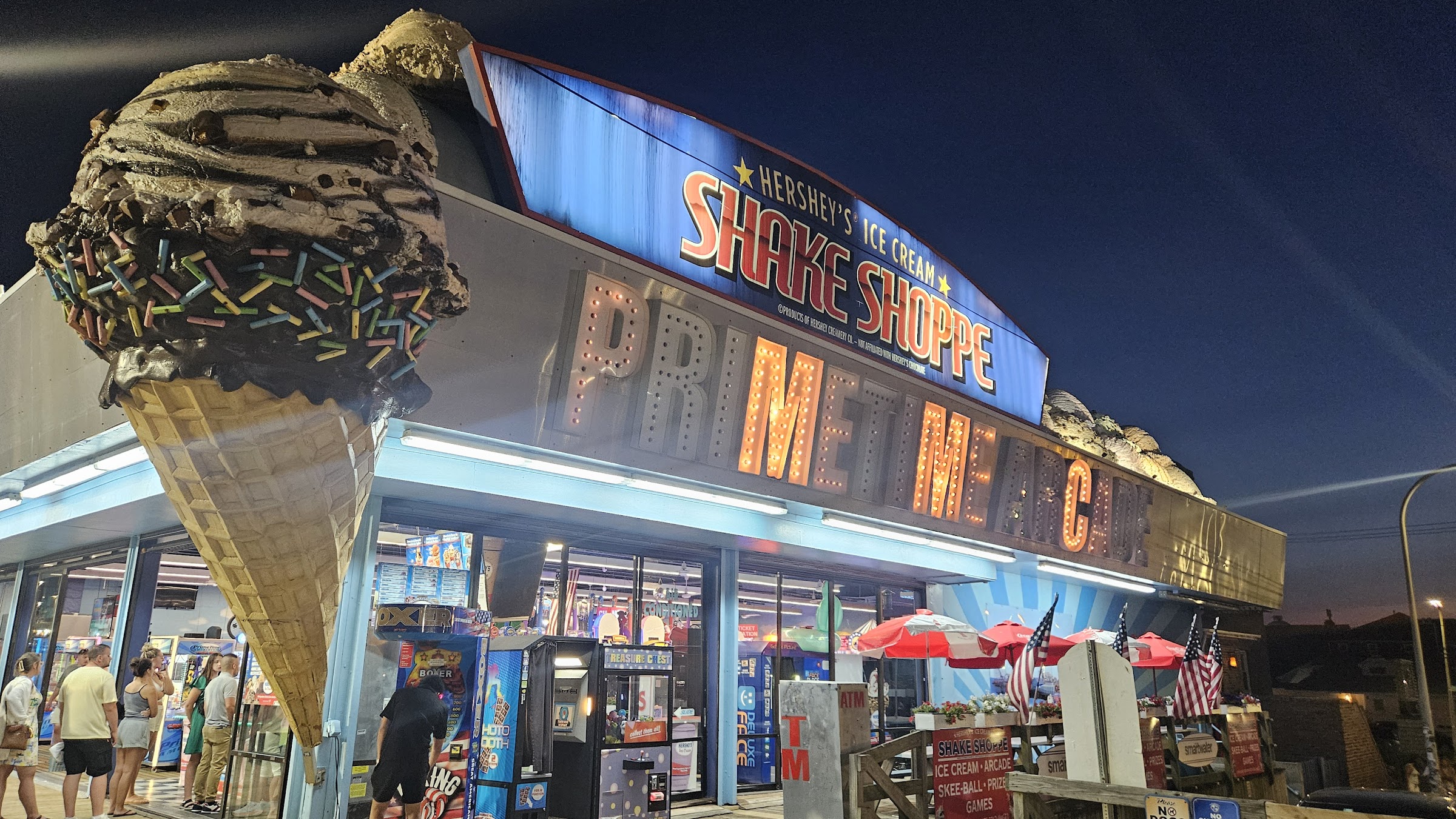 Hershey's Shake Shoppe Arcade photo