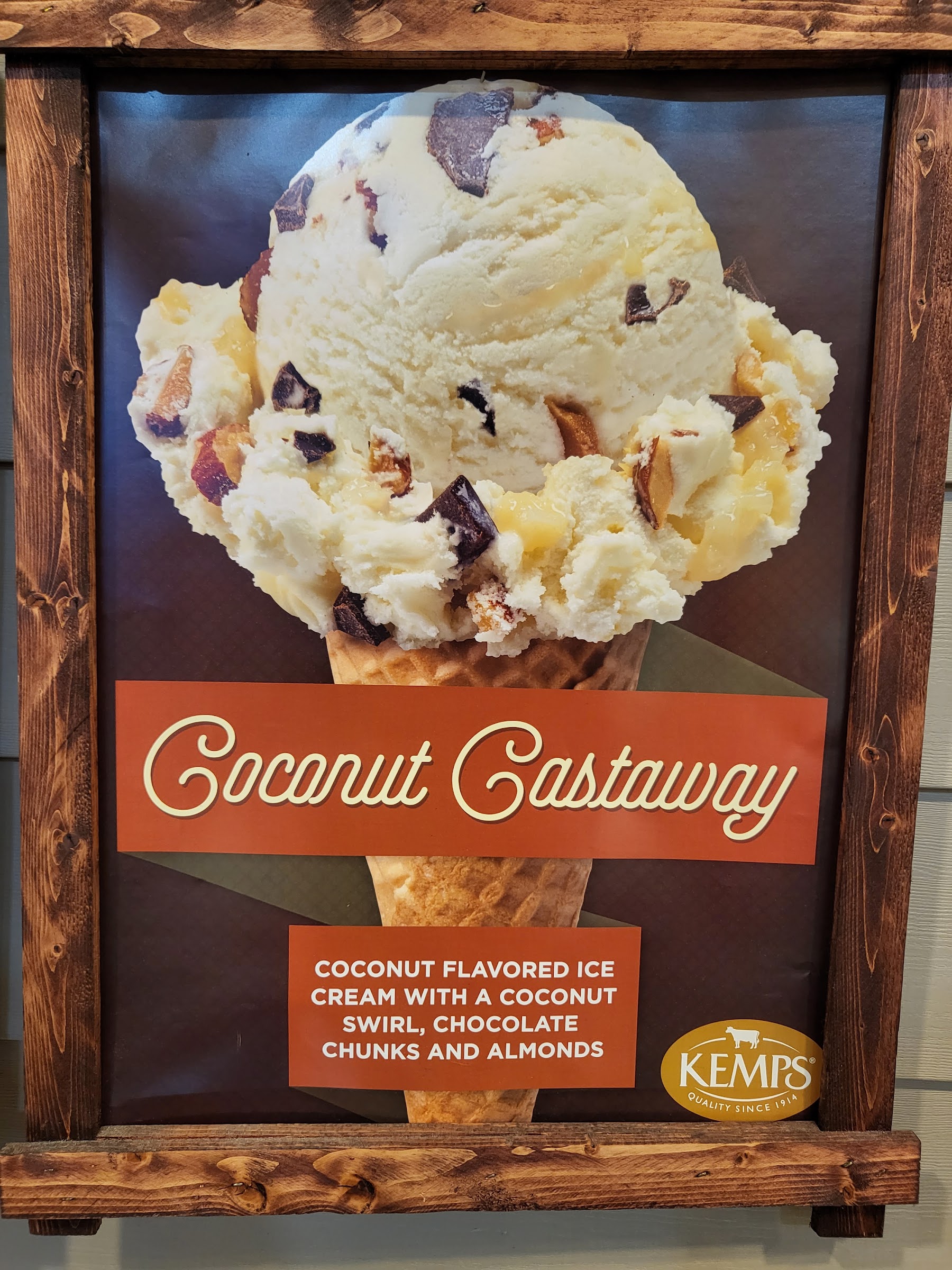 Tuckahoe Ice Creama photo