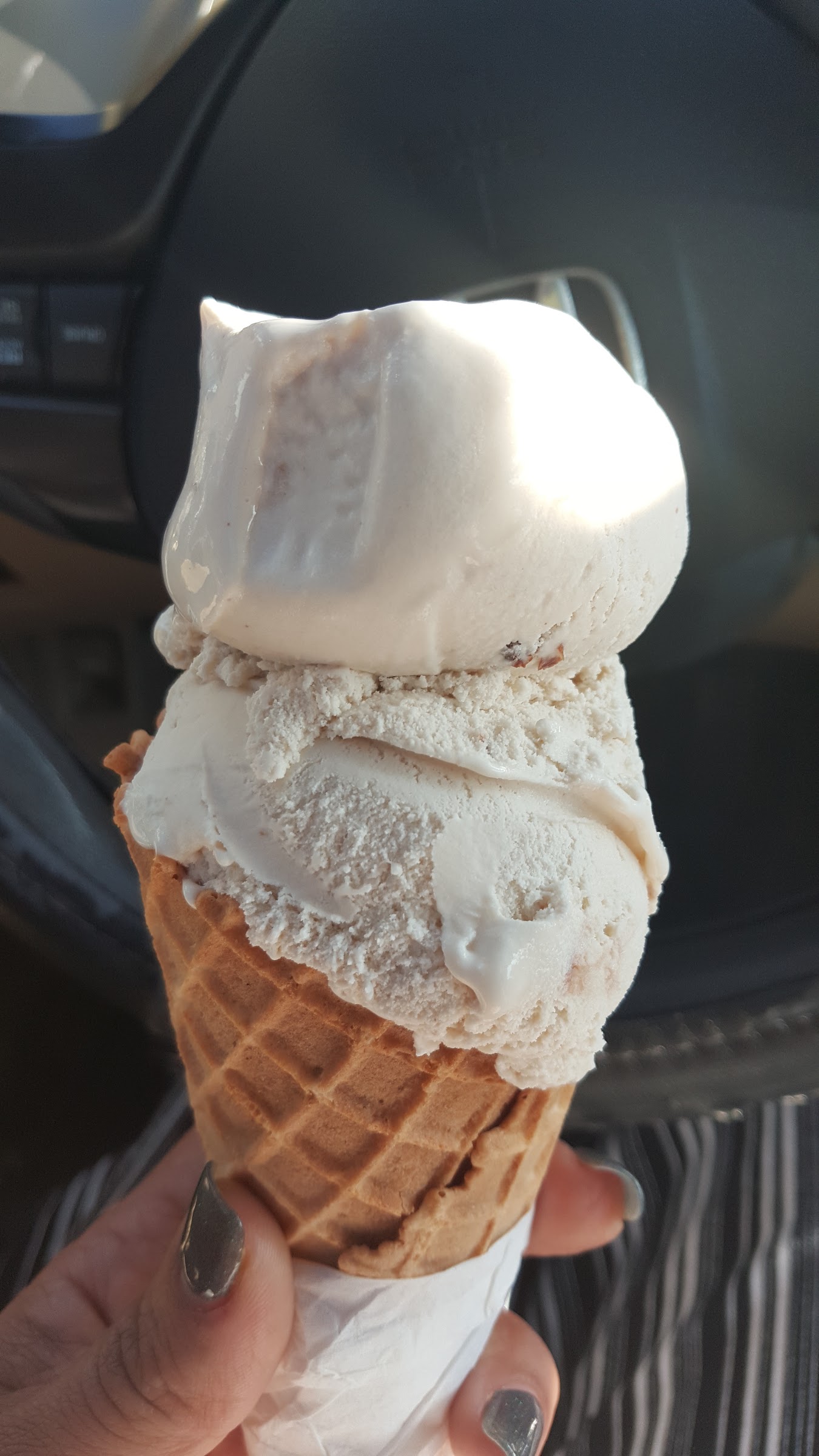 Guernsey Crest Ice Cream Co photo