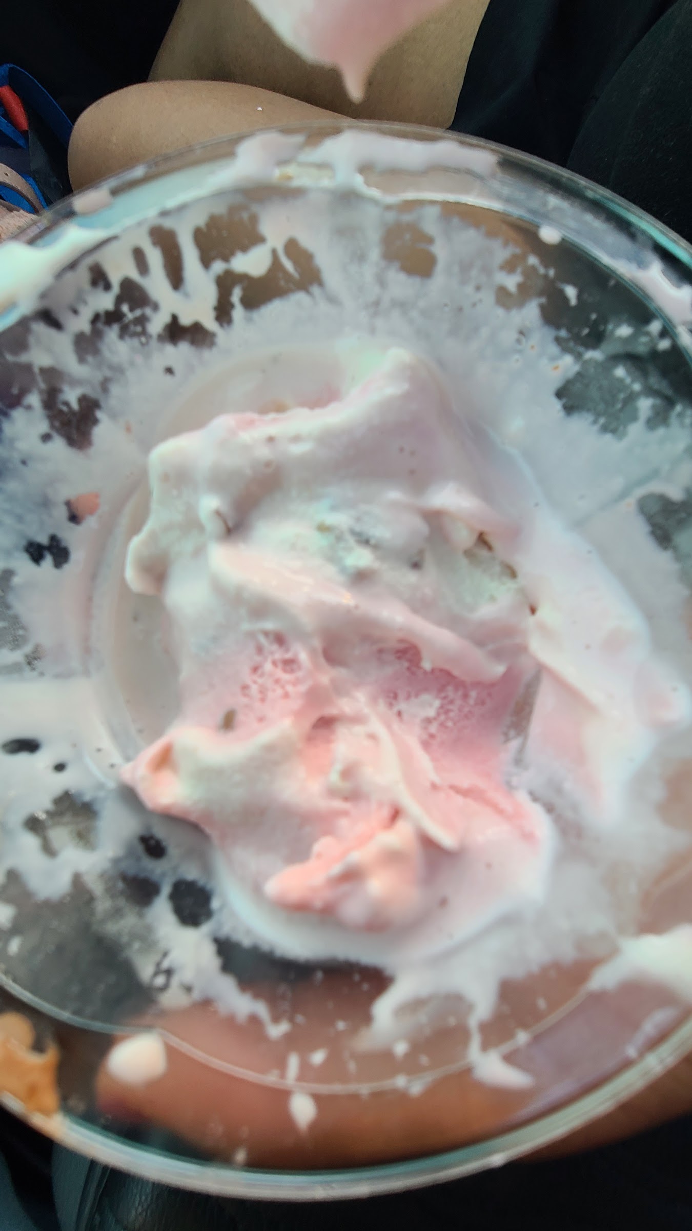 Scoops on Sunset photo