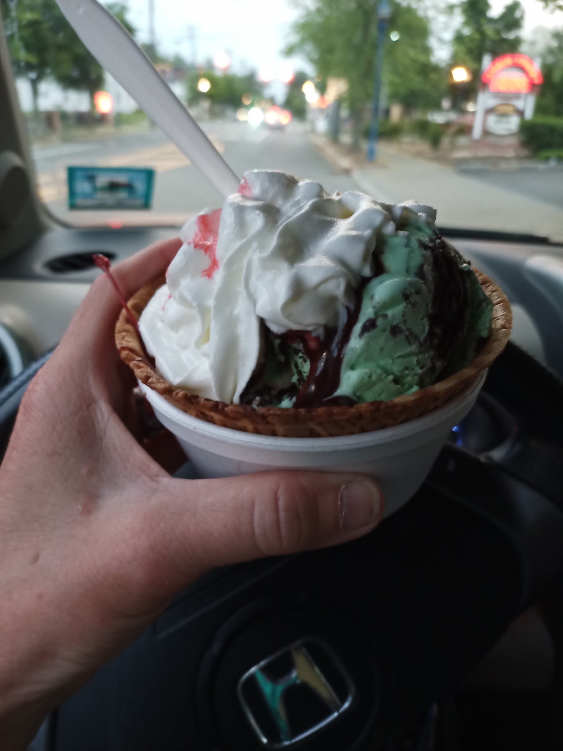 Hi-Tams Ice Cream photo
