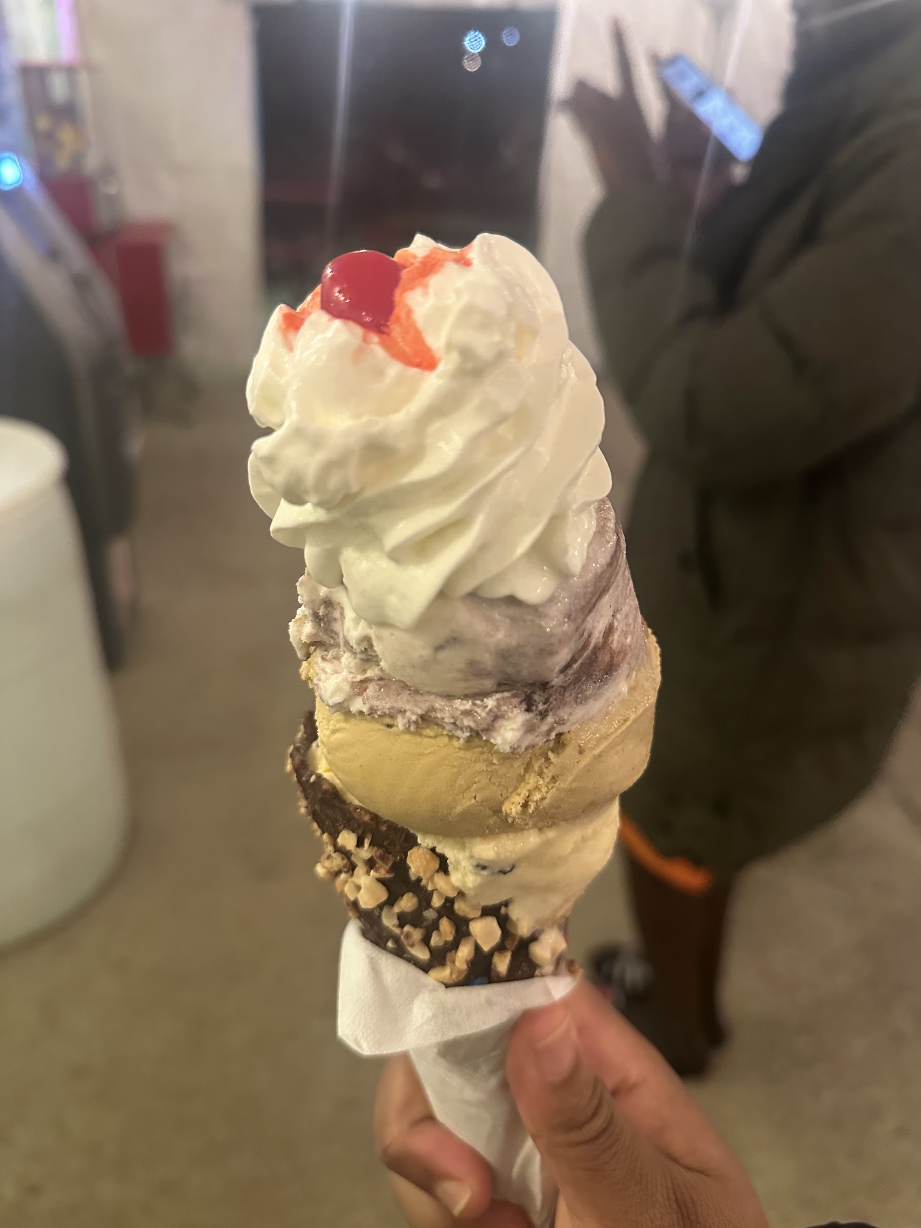 Mueller's Ice Cream photo